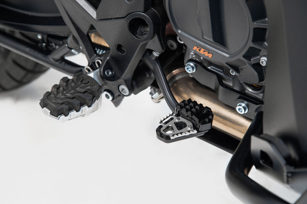 PRZEDLUZENIE PEDALU HAMULCA KTM ADVENTURE Part number FBE 04 521 10000 B