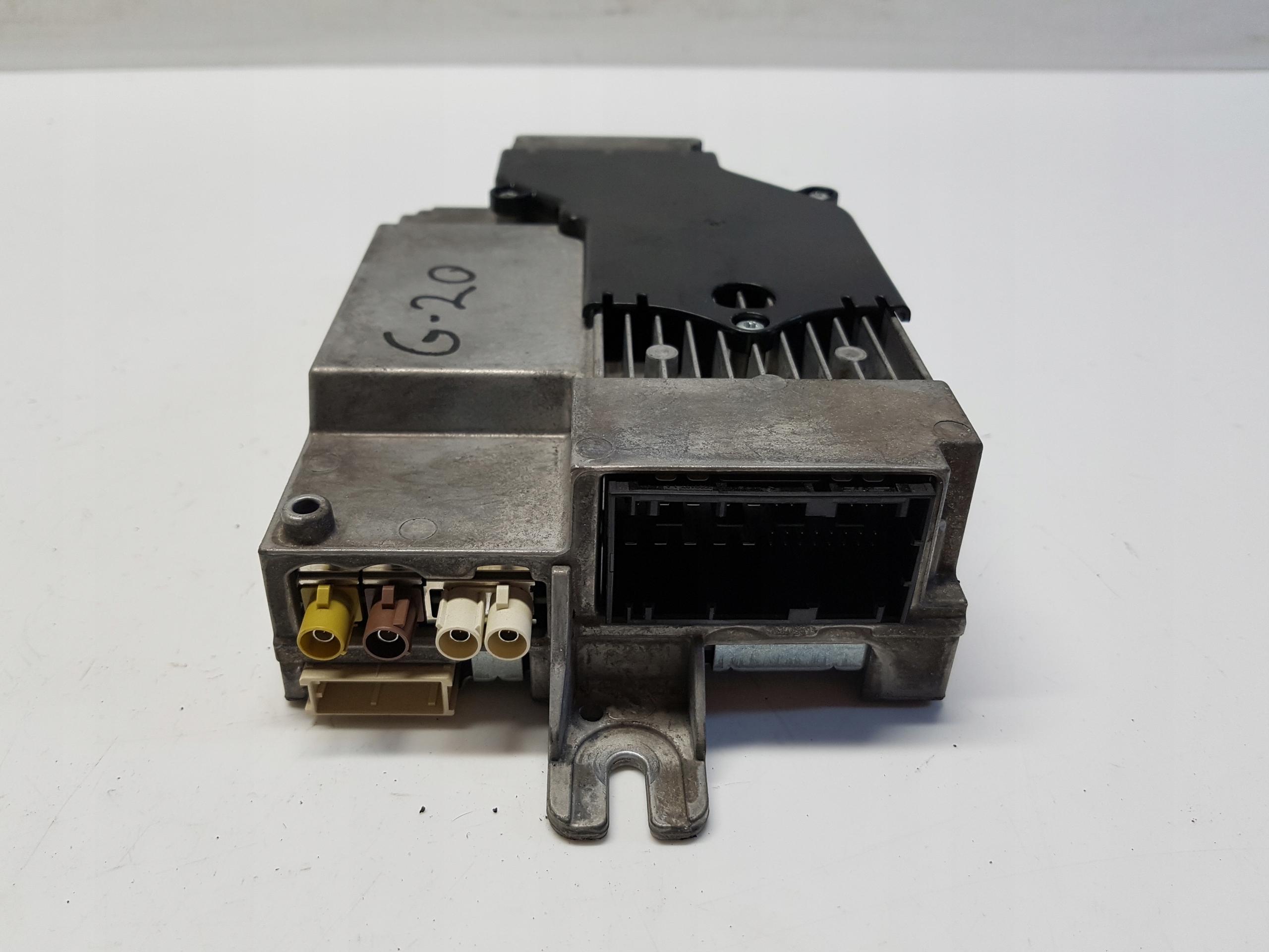 BMW G20 330e amplifier TUNER AUDIO 5A167B2