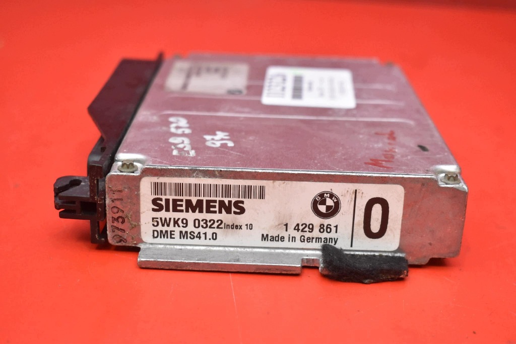 control unit computer of the engine 1740493 BMW E39 2.0i 150 KM 90-00