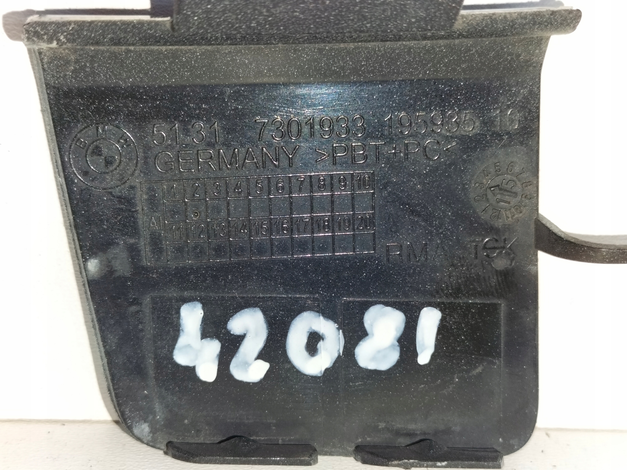 Abschleppöse der Stoßstange heck BMW 2 F45 14