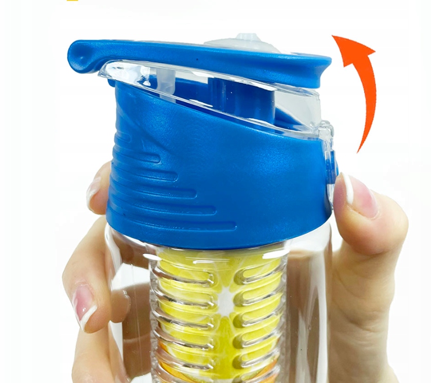 BIDON BUTELKA Z WKŁADEM NA OWOCE LÓD WODE BUTELKA BIDON 700ml Wysokość 26 cm