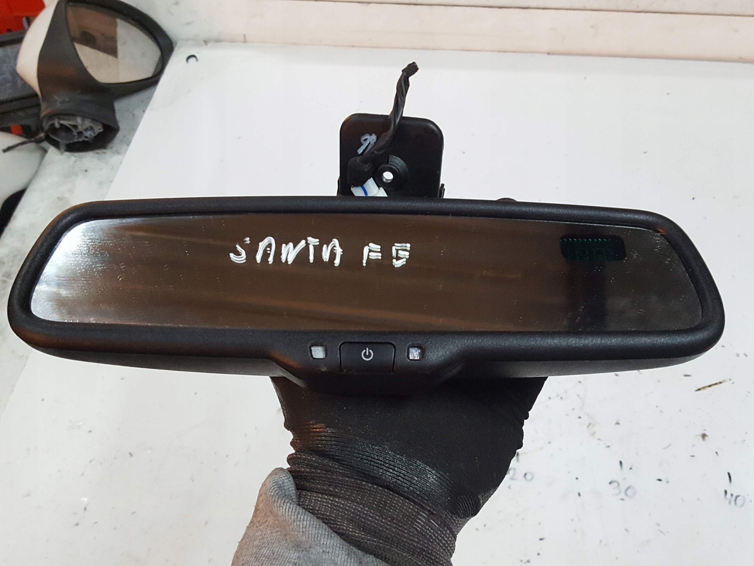 HYUNDAI SANTA FE II 06-09R внутрішнє дзеркало