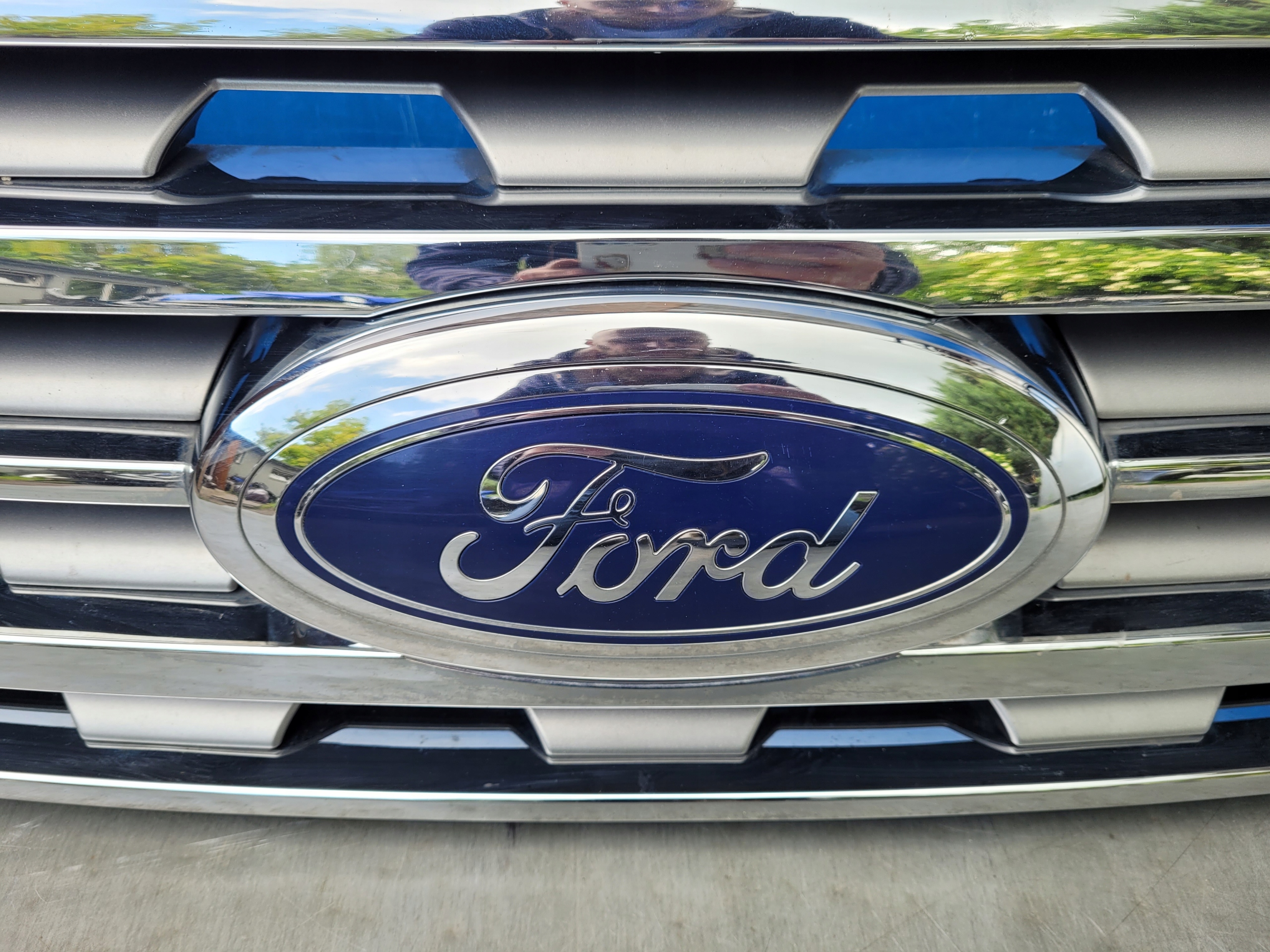 FORD EXPEDITION 2018-2021 18-21 решетка радиатора перед