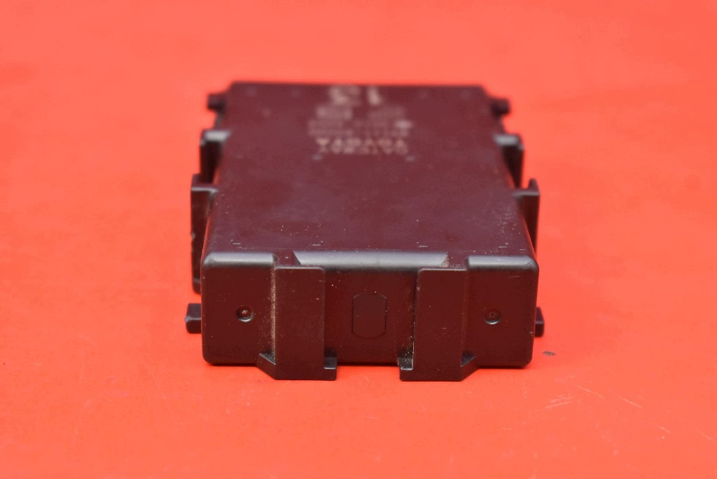 control unit module GATEWAY 89111-42020 TOYOTA RAV4 4 IV 2.0 D-4D 146 KM 15-20