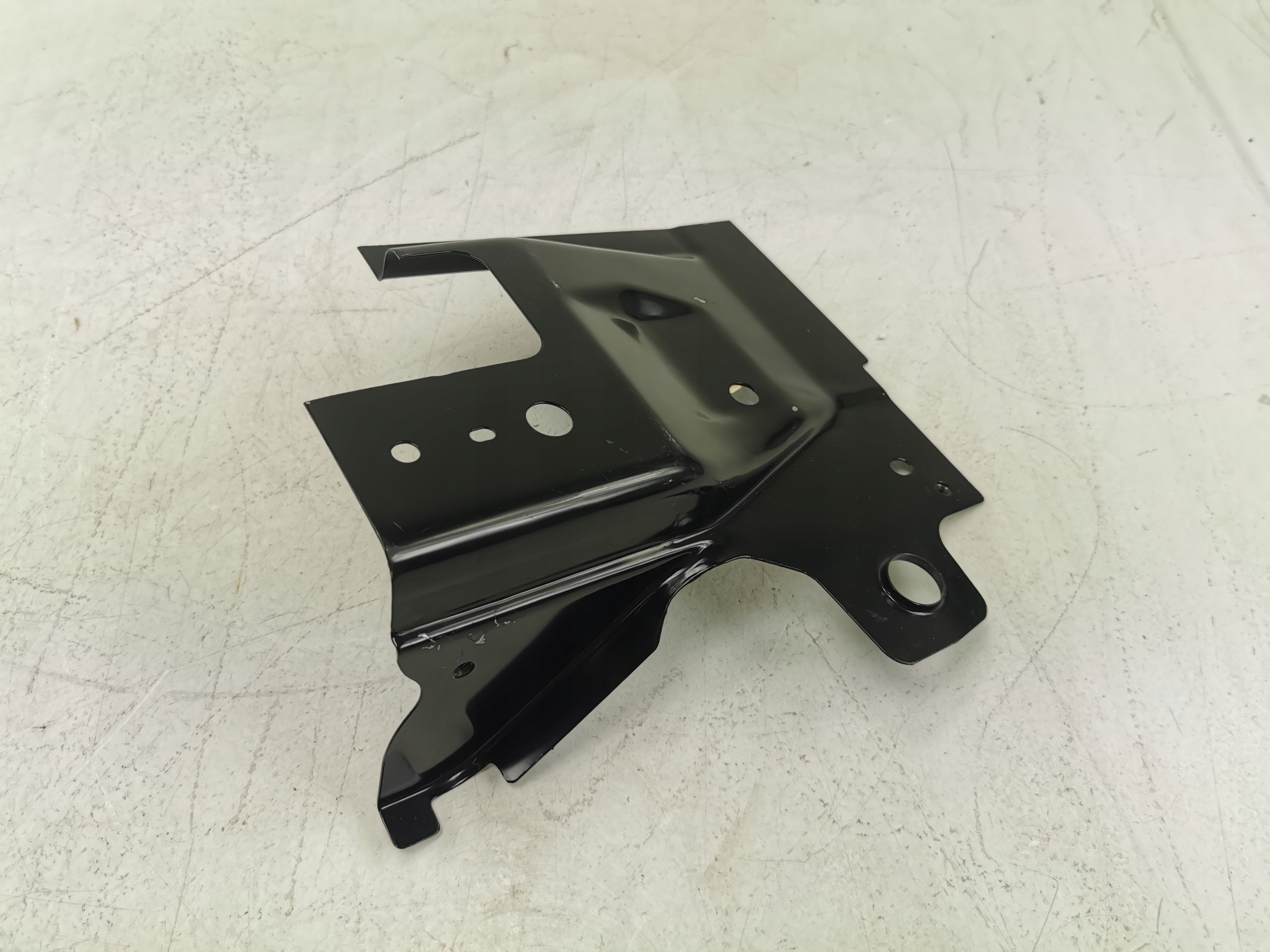 Support plaque PANEL Avant MAZDA 626 WAGON ...-1999 / GA5S5316YC