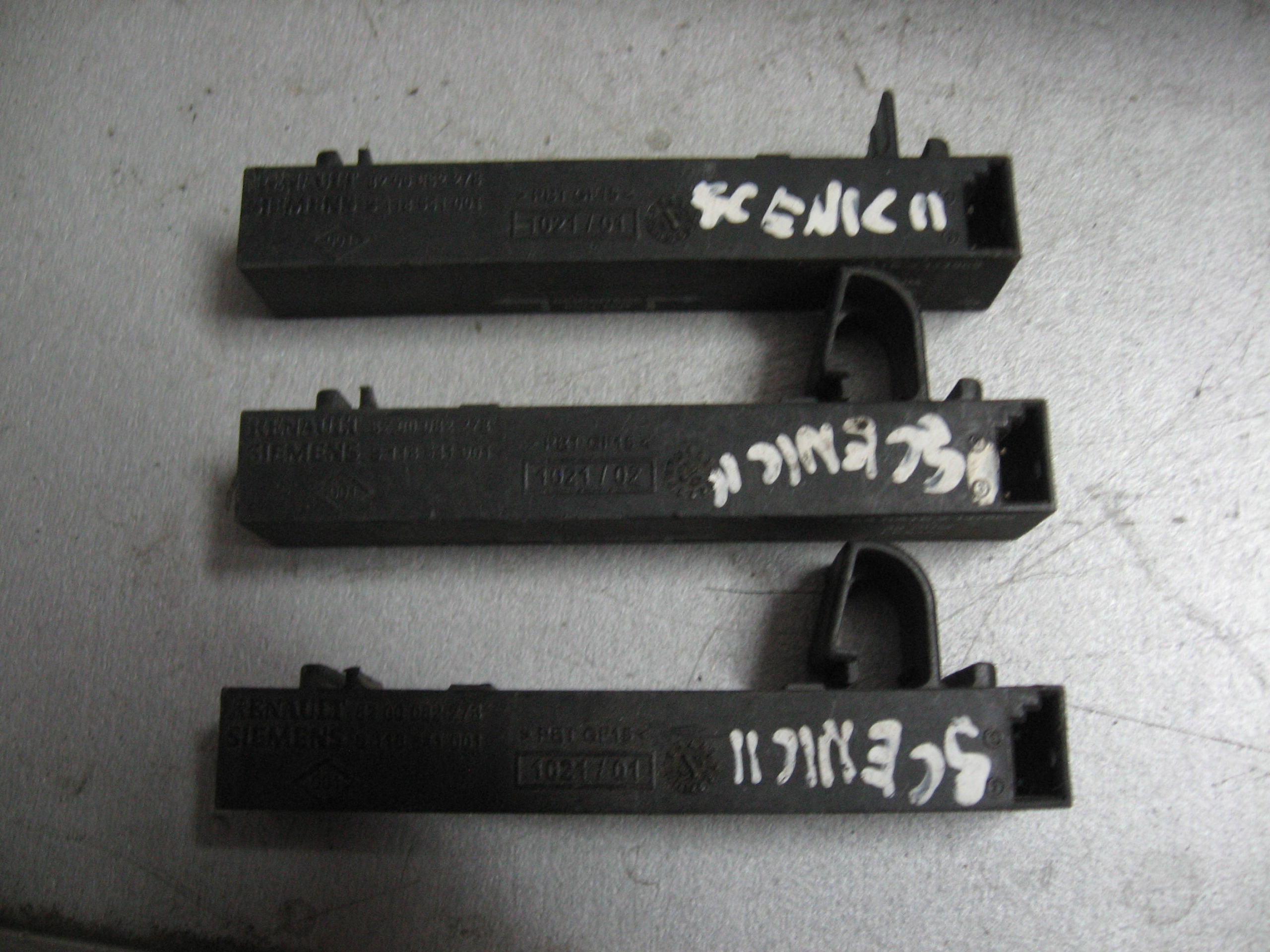 CZUJNIK HANDS FREE RENAULT 8200082278