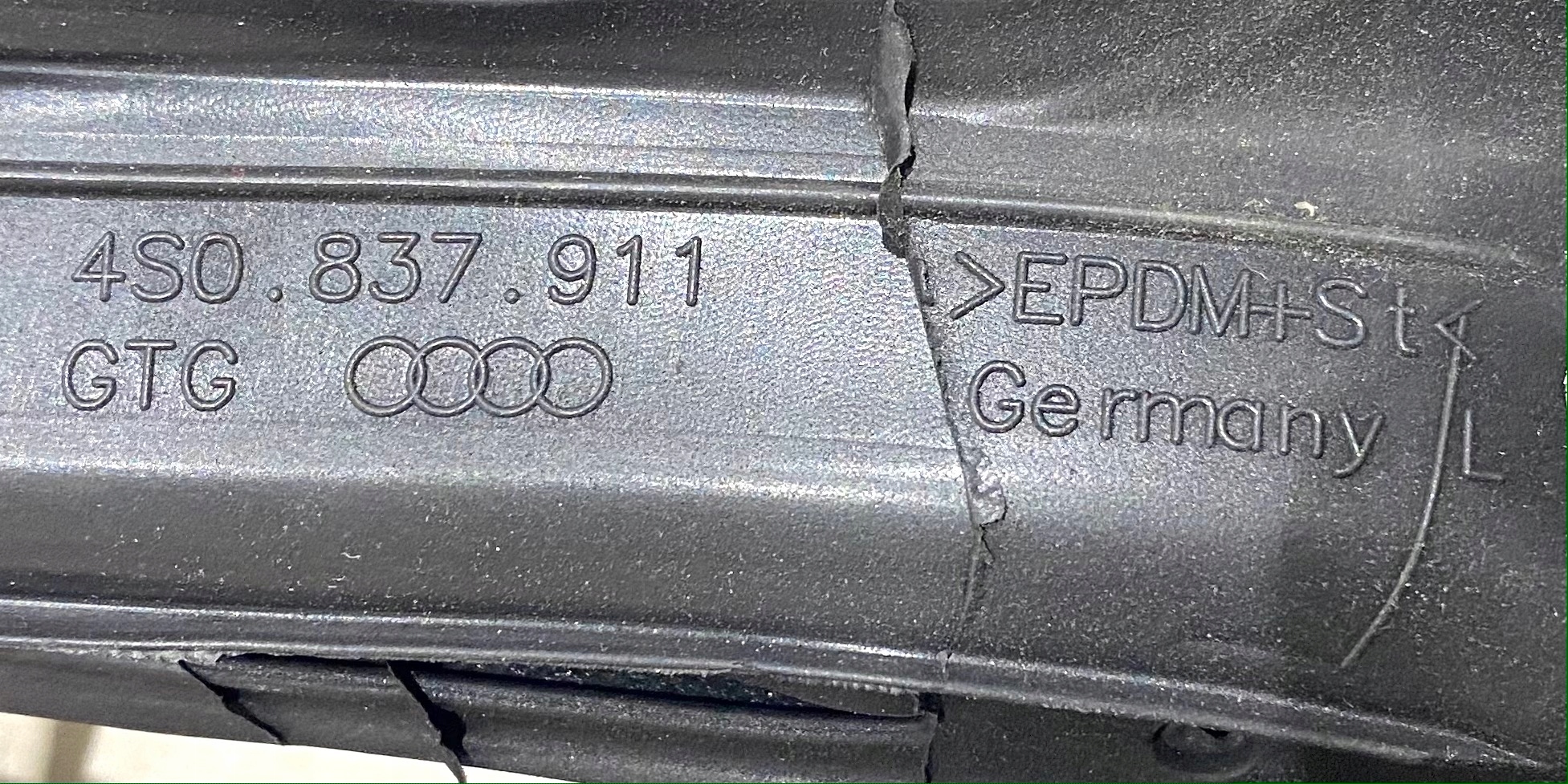 AUDI DICHTSATZ TÜR, DOOR SEAL 4S0837911