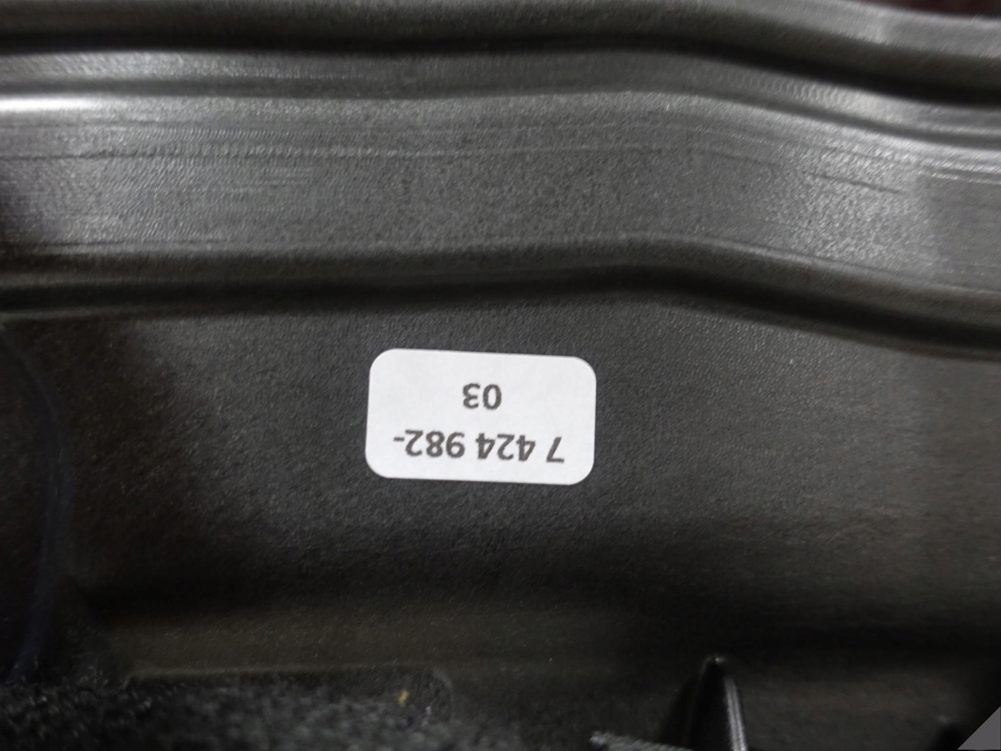 BMW 6 G32 GT right rear part colour C25 complete