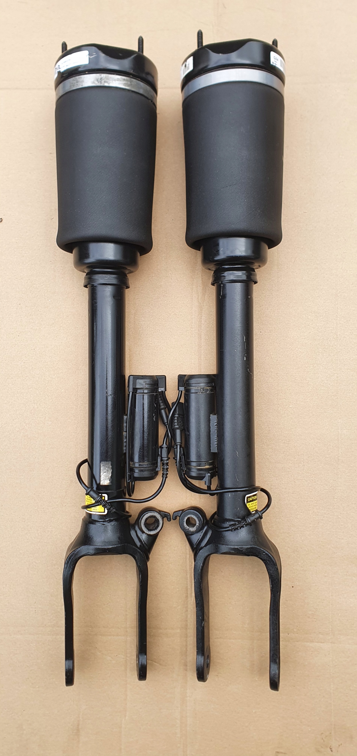 A1643204313, A1643205813 - Амортизатор Airmatic MERCEDES W164 ML GL LIFT