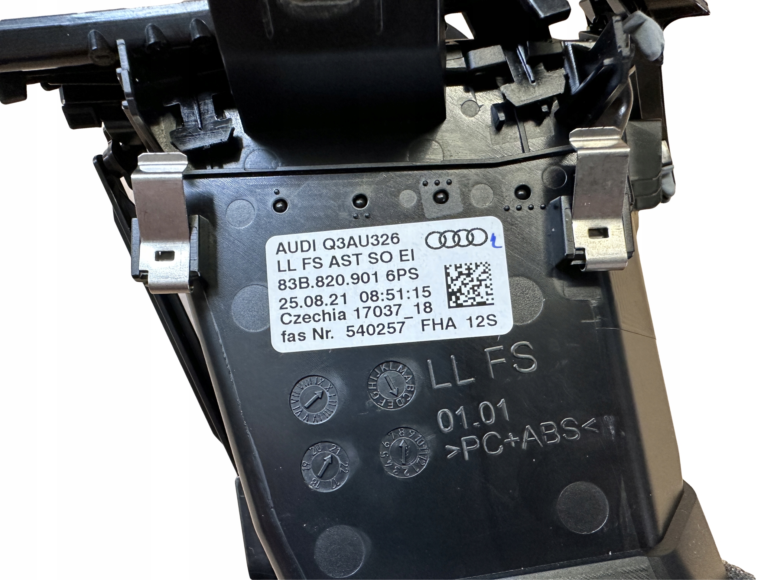 AUDI Q3 83A grid air conditioning devices of the dashboard left 83B820901