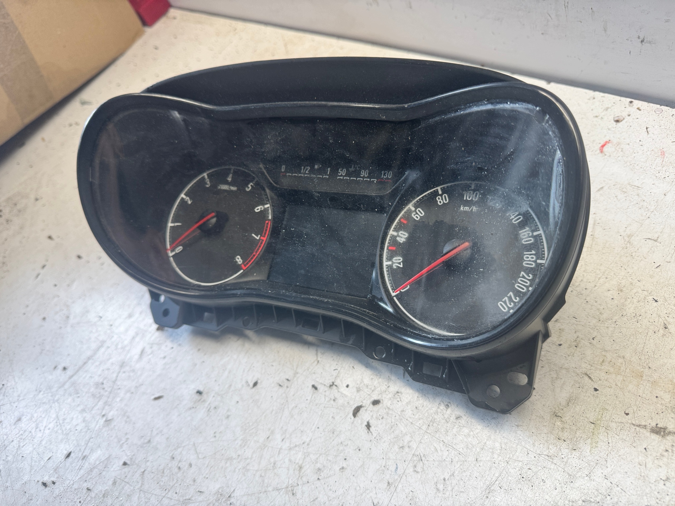 OPEL CORSA E dials dials EUROPA petrol MANUAL 39204203