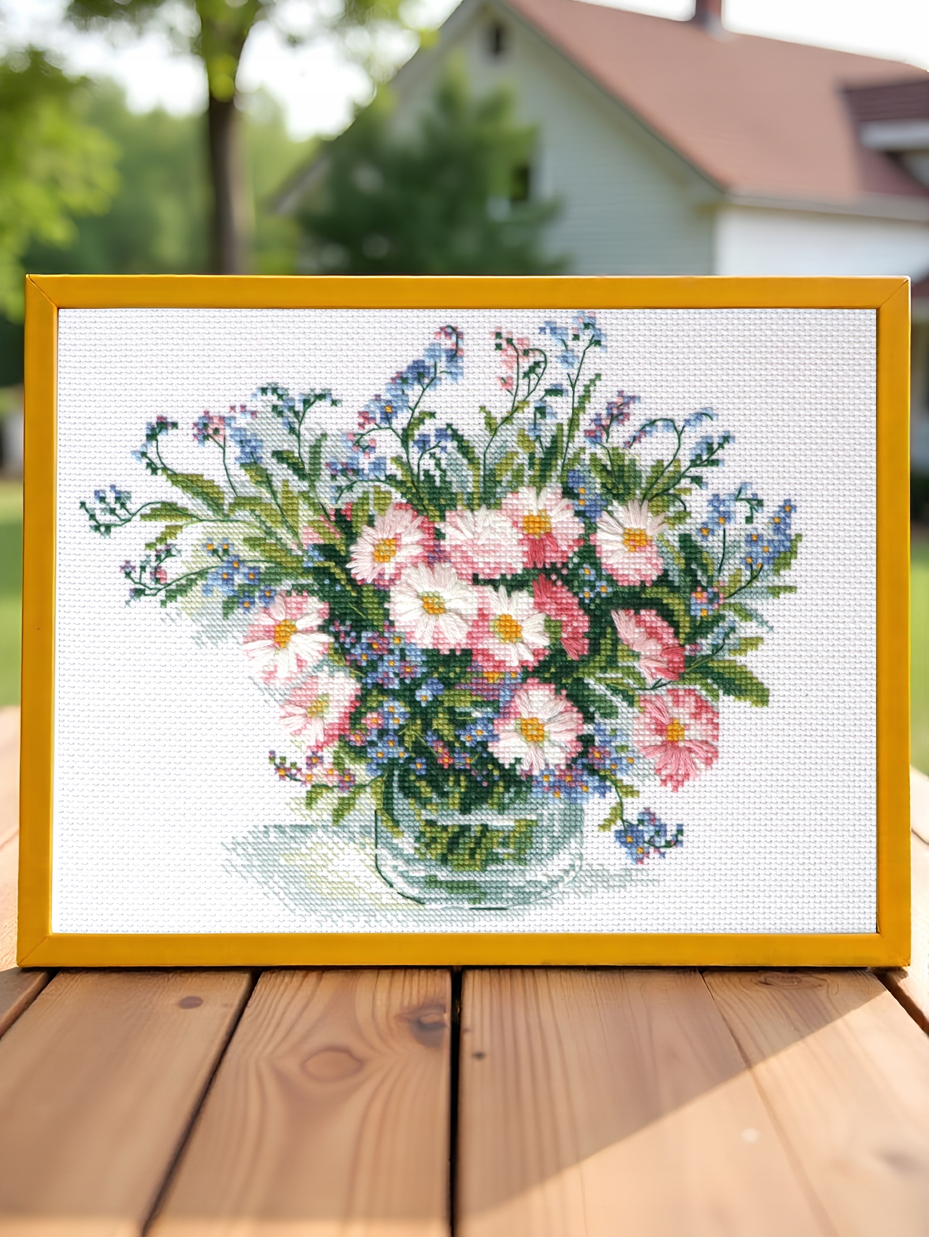 Riolis 2277 Jemné sedmikrásky, sada na křížkové vyšívání 30x21 cm