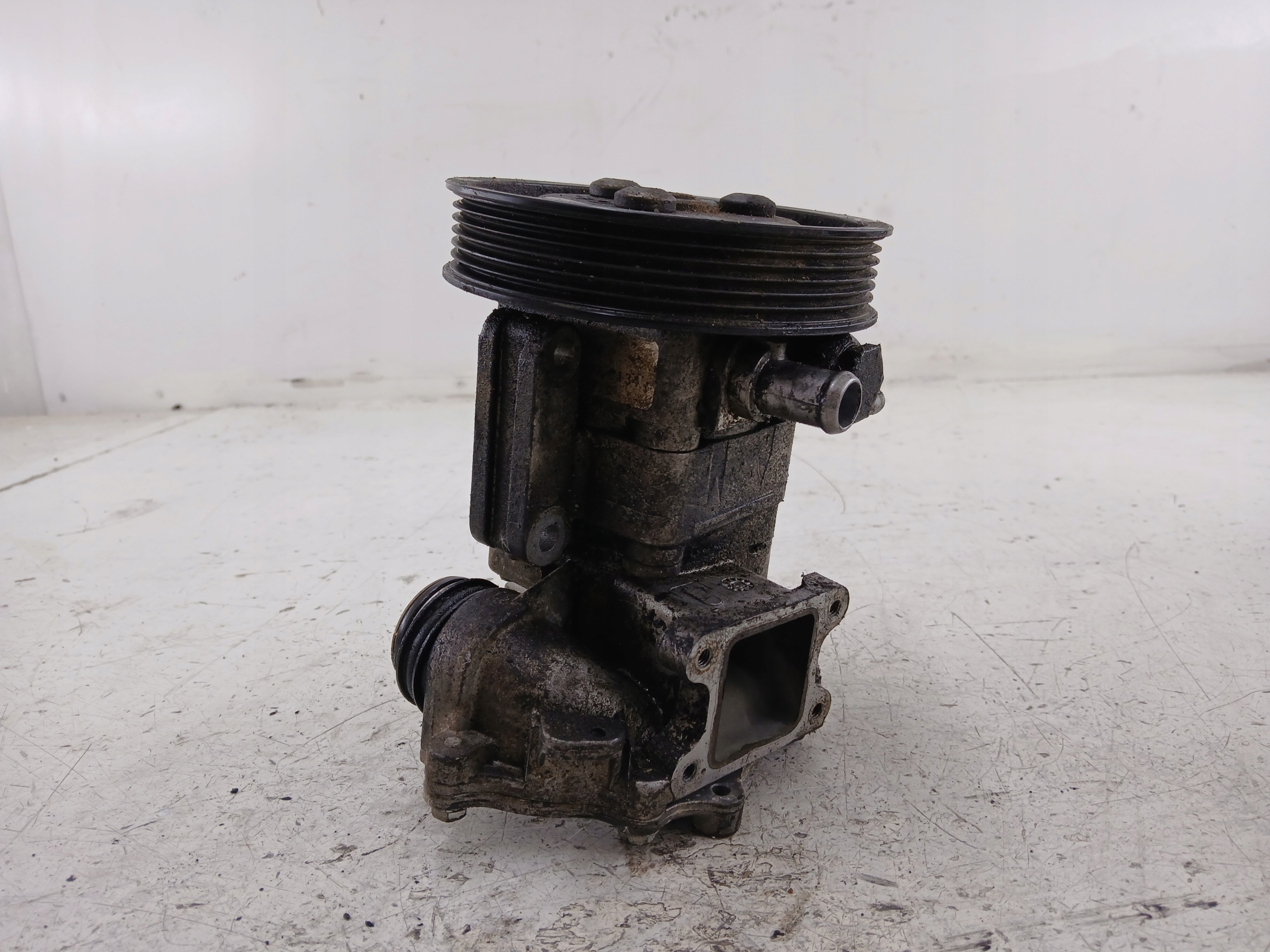 BMW E46 1.8 Servopumpe 6756611