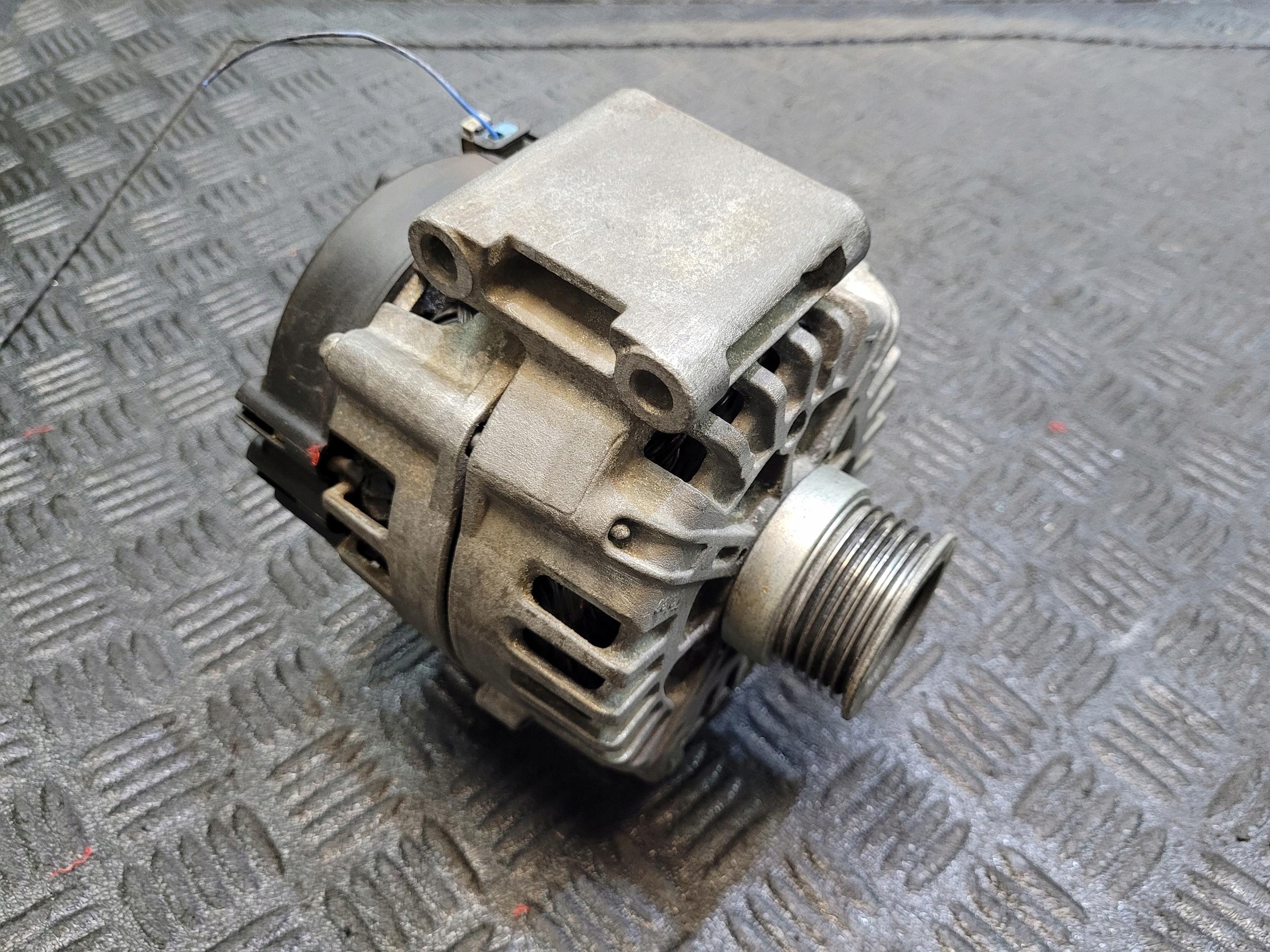ALTERNATOR A0009068504 MERCEDES E W212 2.2 D CDI