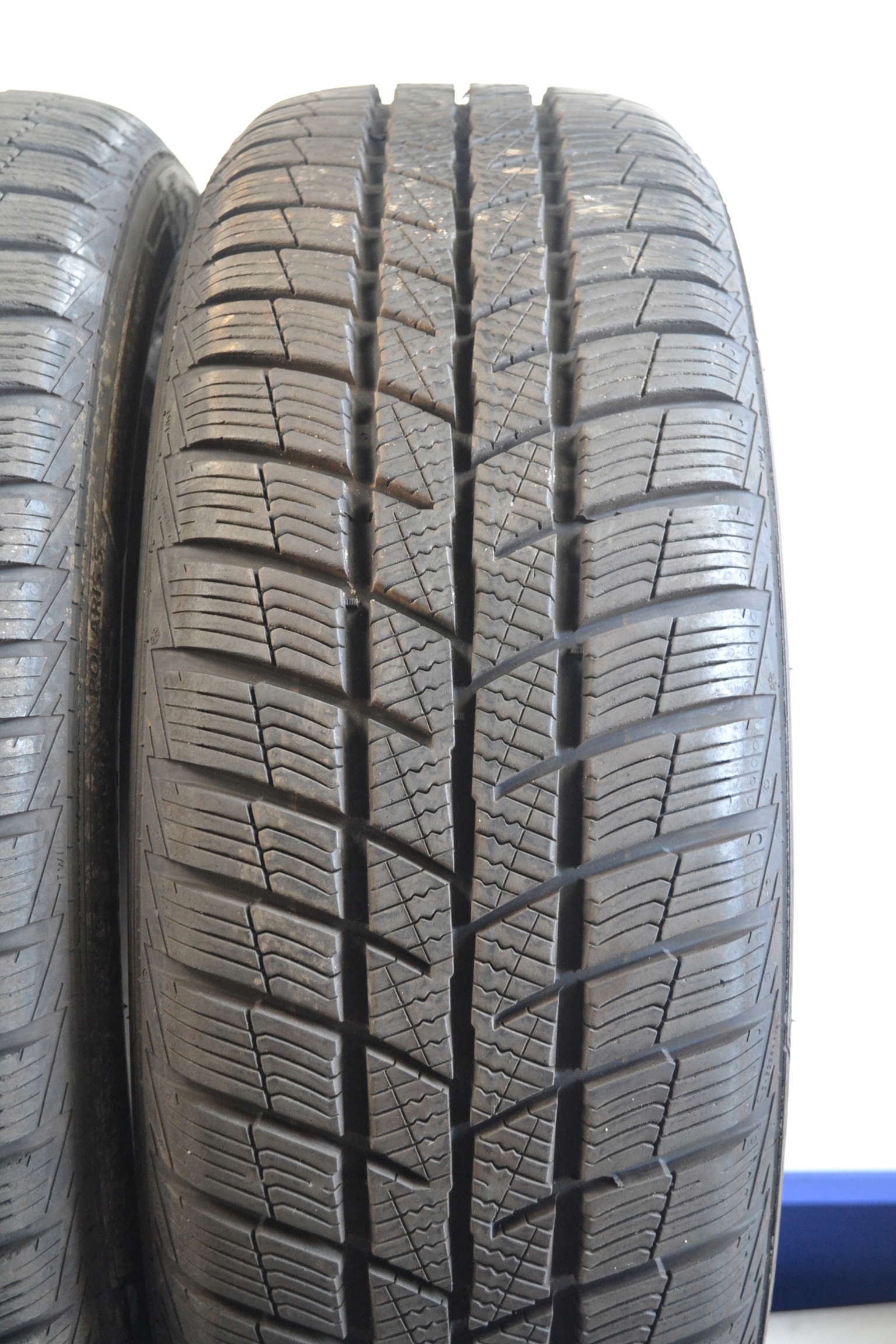 195/60R16 89H BARUM POLARIS 5 x2szt 7797z Sezon zimowe