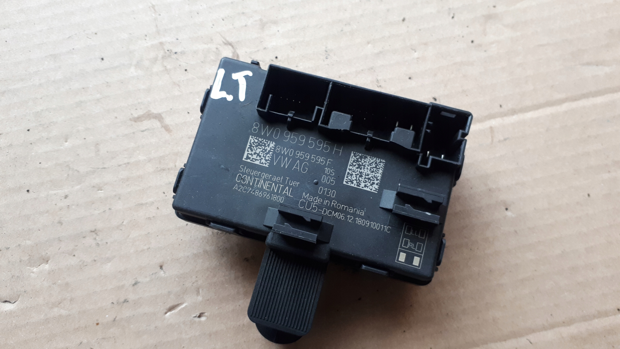 A4 B9 8W module control unit door 8W0959595H A5 8W