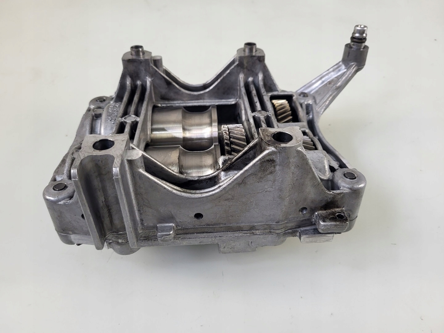 vačka balansujacy vačky 2.0 cdti B20DTH OPEL INSIGNIA B 55495000A