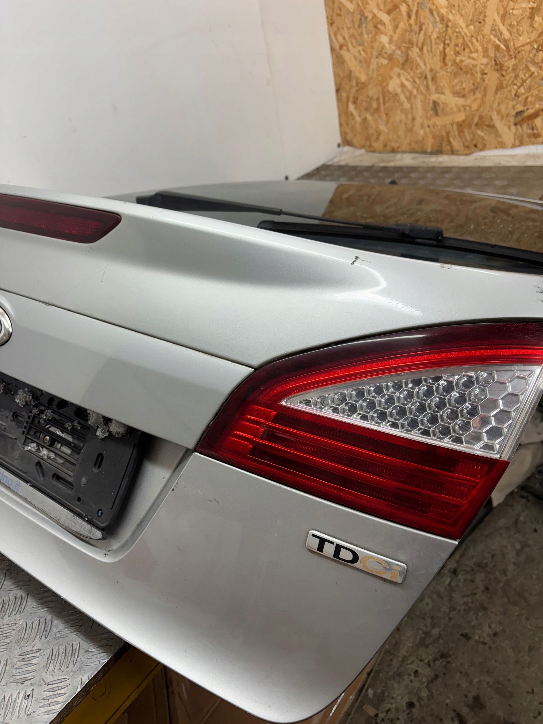 boot doors boot FORD MONDEO MK4 HB