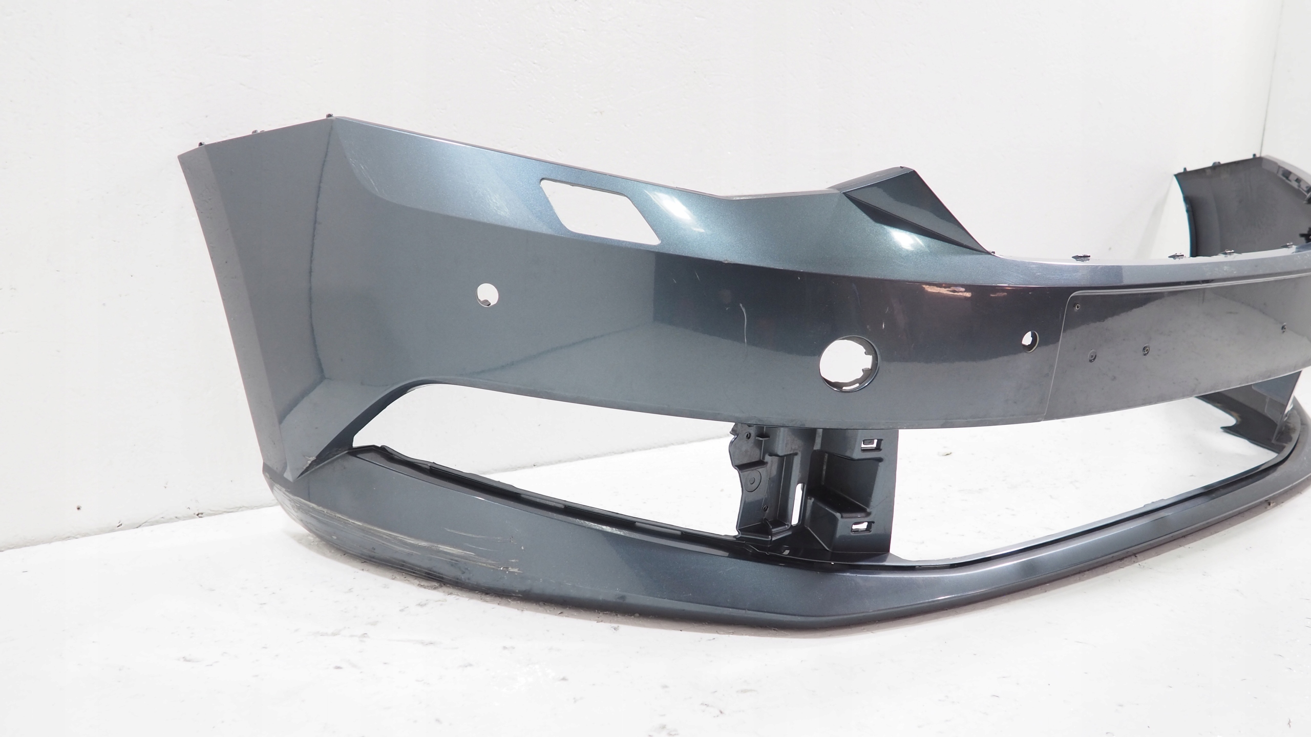 Skoda Fabia III bumper front front 6V0807221