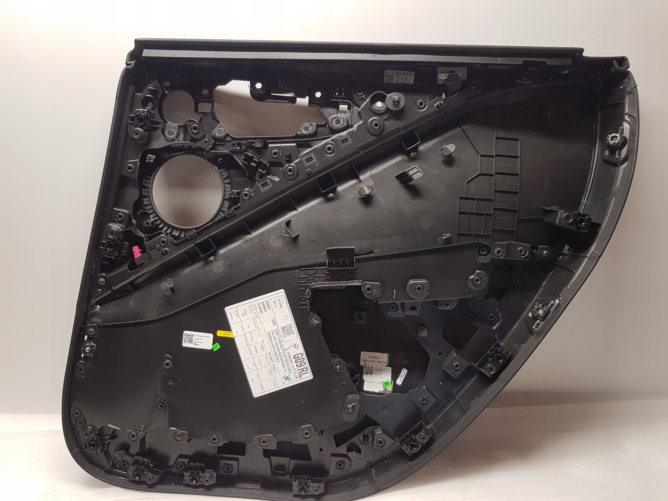 side upholstery door left rear part BMW XM G09 5A68697