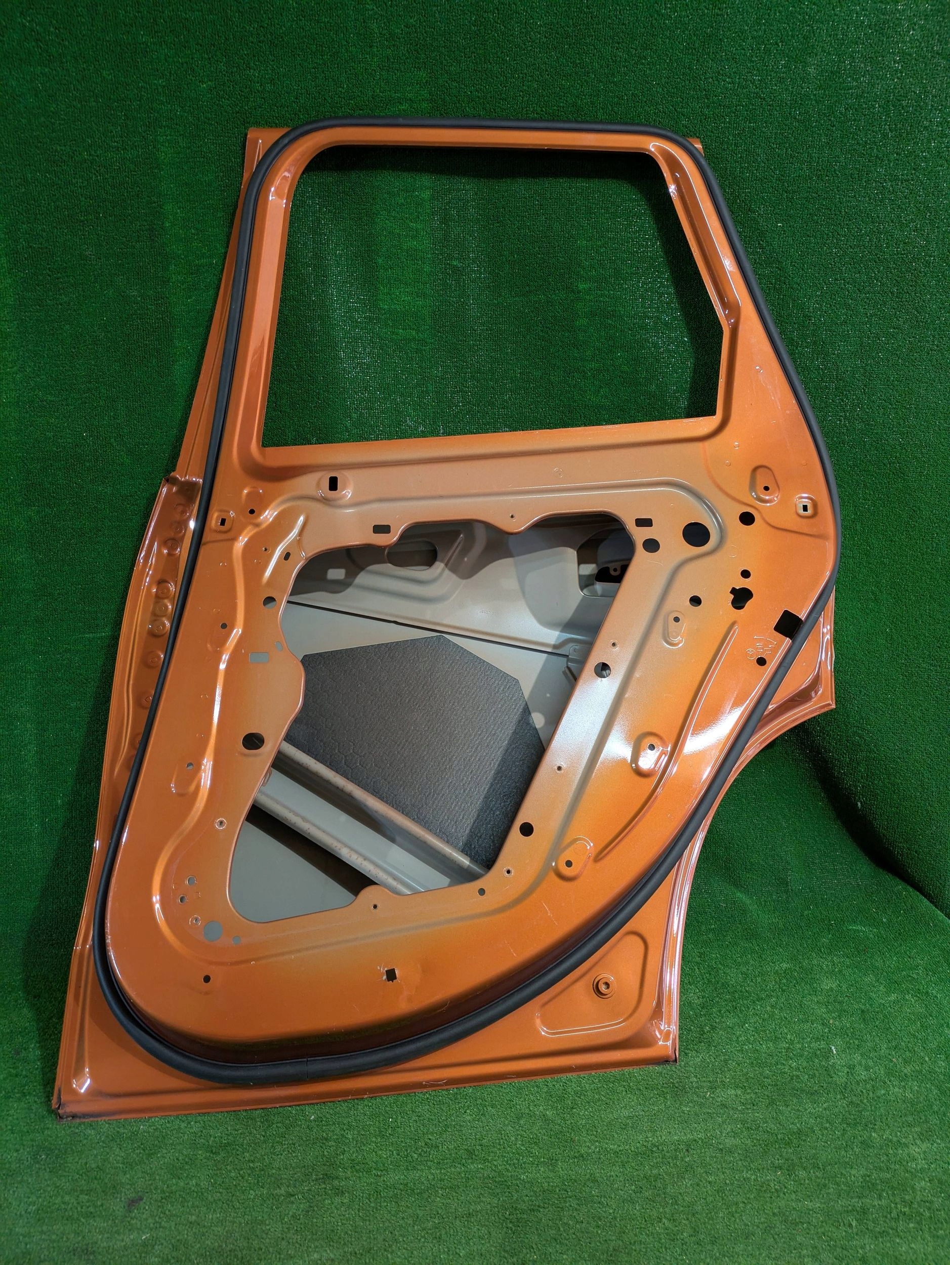 door rear. right right rear part BMW X1 U11