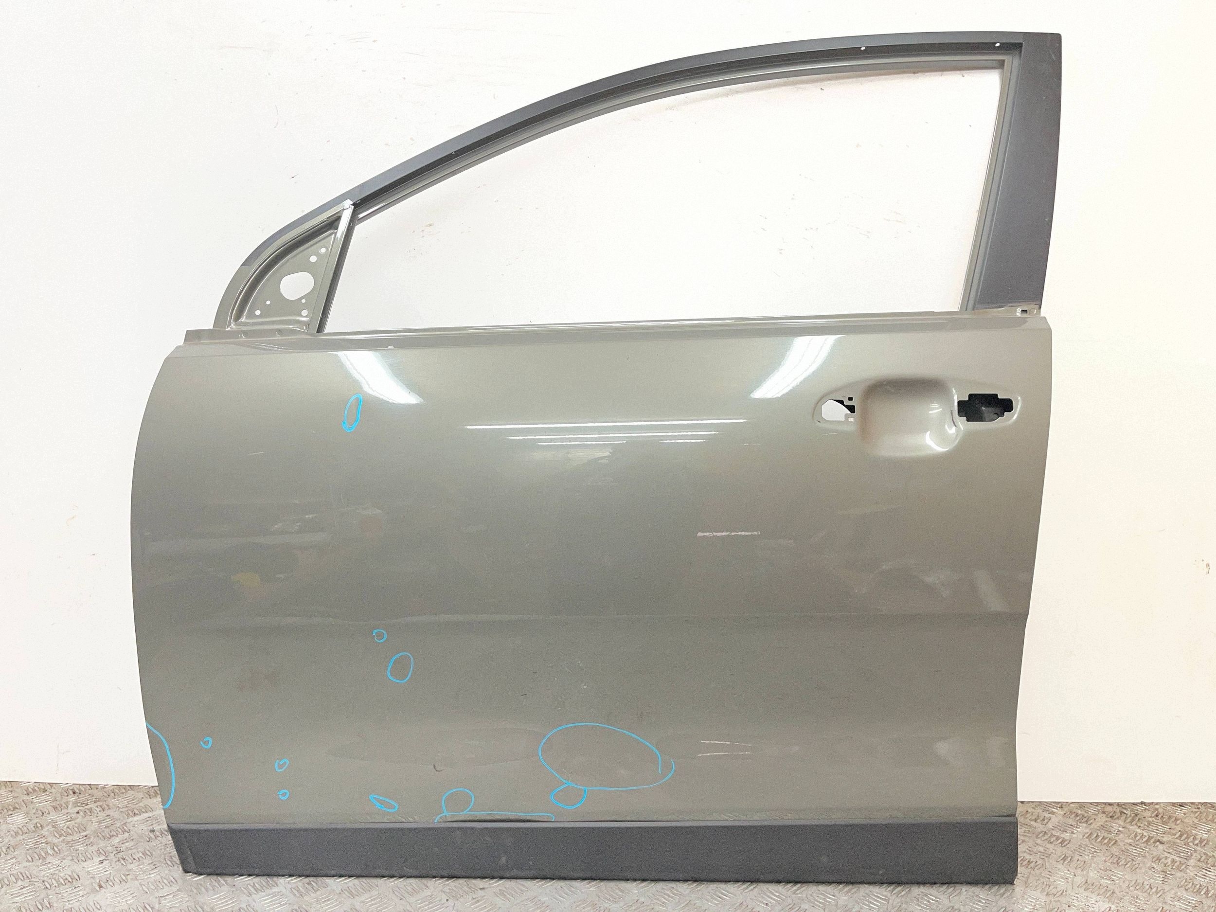 door front front left KIA Stonic 17