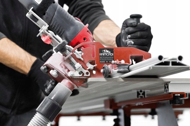 RAIMONDI WÓZEK POWER RAIZOR D CIĘCIA MECHANICZNEGO Seria RAIZOR