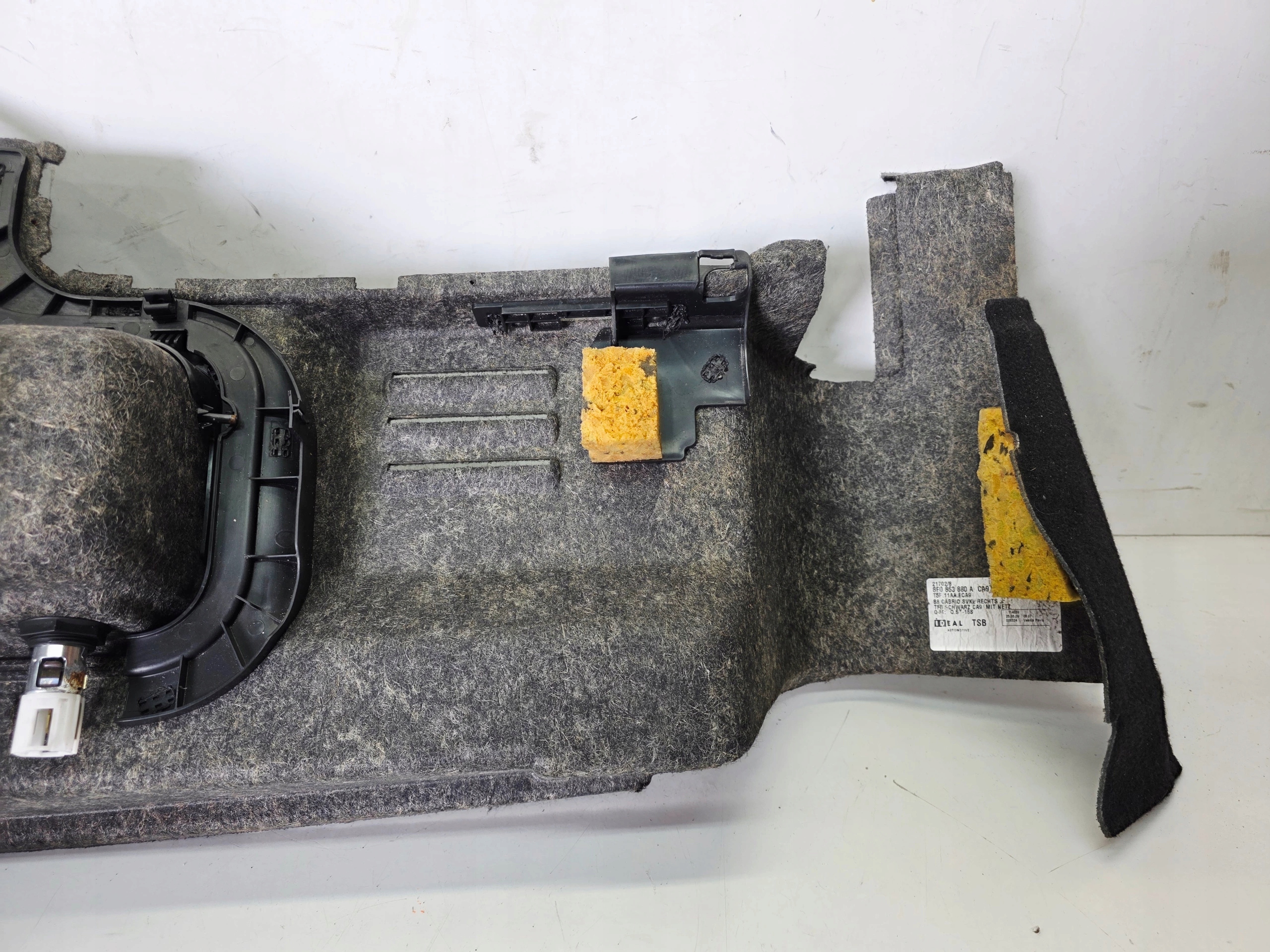 boot upholstery right rear part AUDI A5 8F CABRIO 8F0863880A CA9