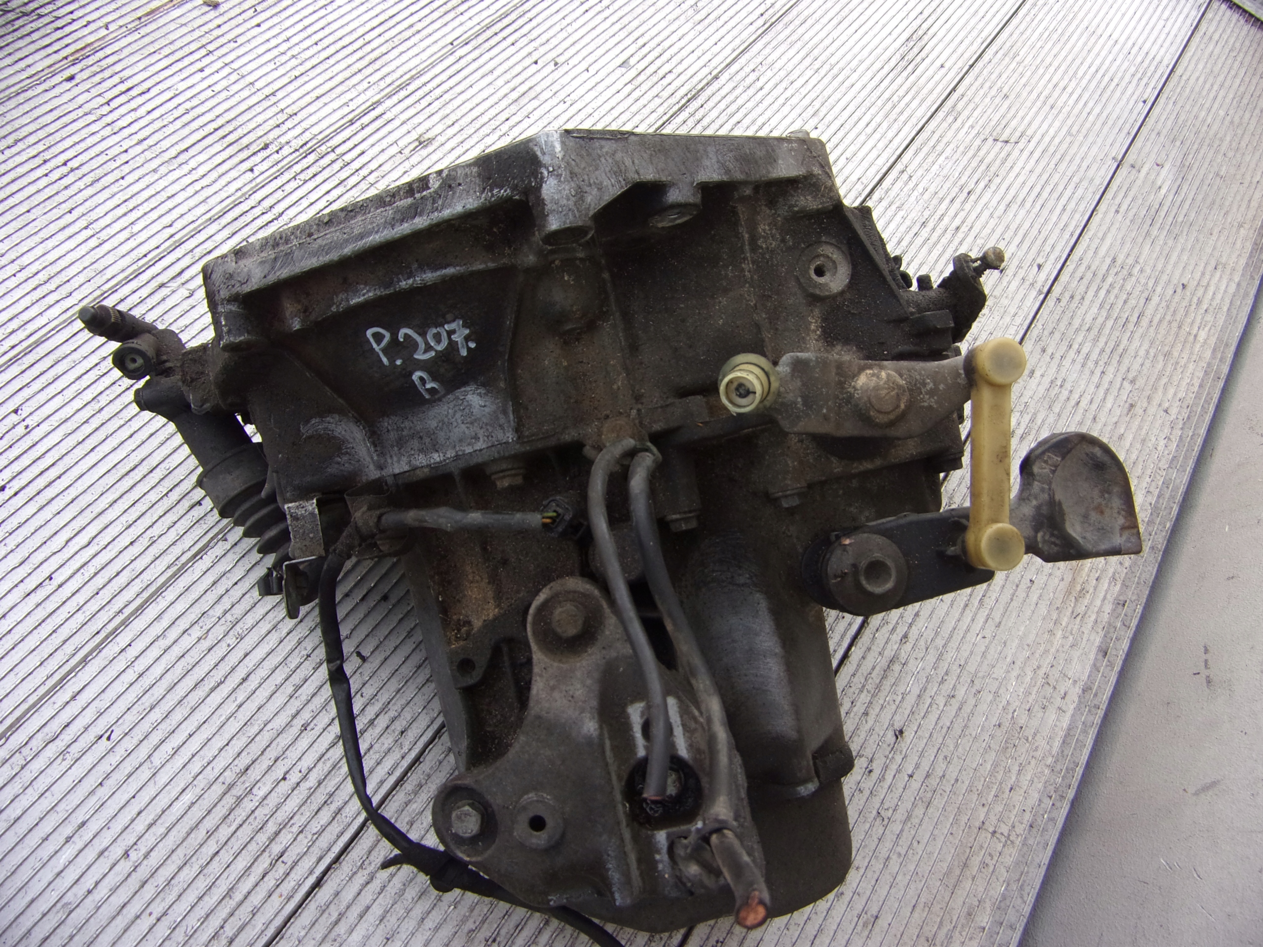 CAMBIO manuale PEUGEOT 207 20C025