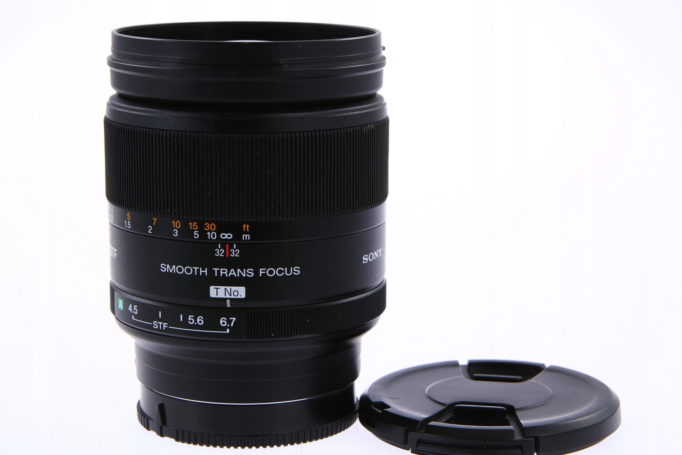 SONY - ソニー SONY  135mm F2.8 STF SAL135F28 Amazon.co.jp: SONY 135mm F2.8 [T4.5] STF SAL135F28 : 家電