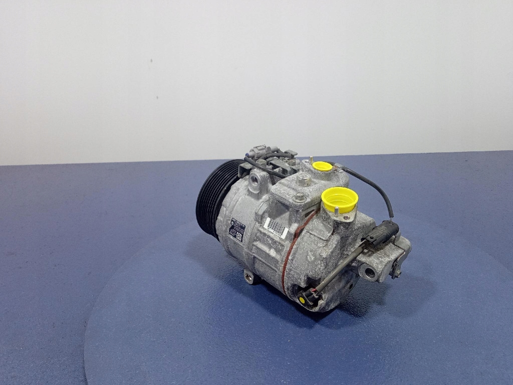 BMW M2 F87 3.0 компрессор кондиционера 6805072