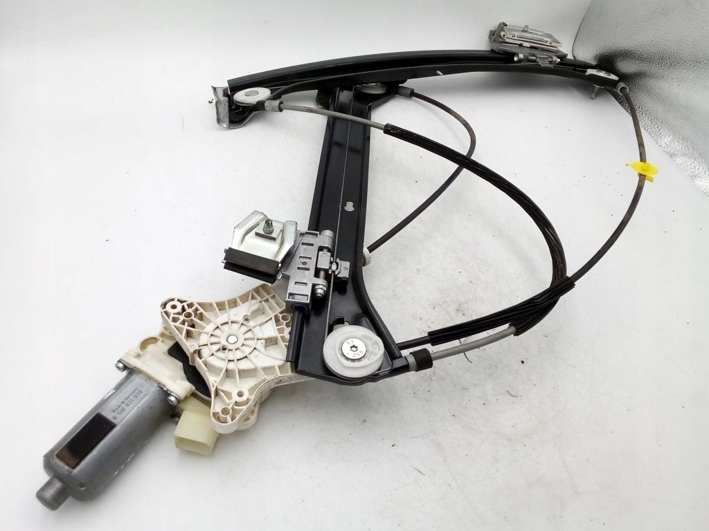Mercedes CLK W209 window regulator right front front EU
