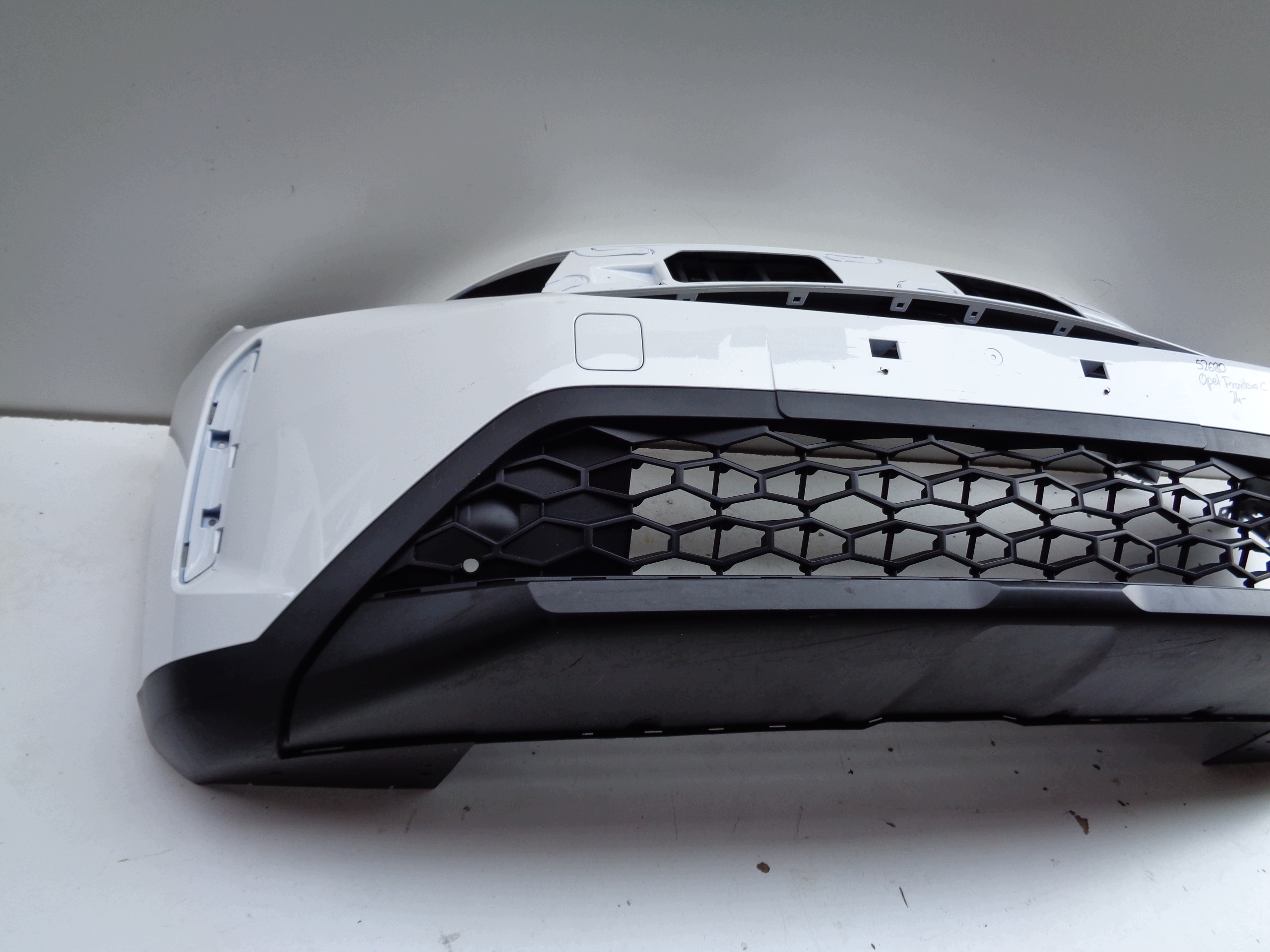 front bumper OPEL FRONTERA C 24- NR 52680
