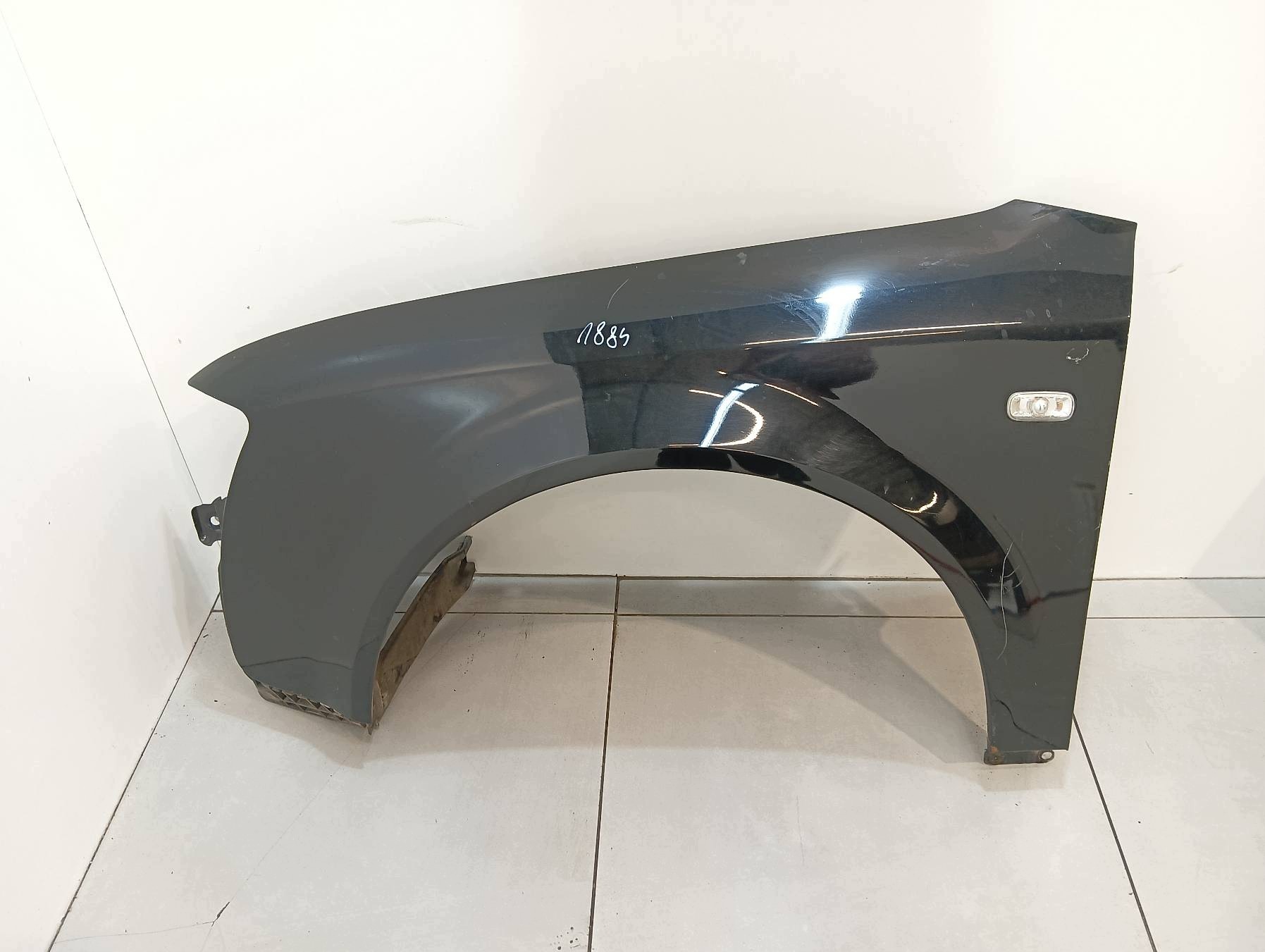 parafango sinistra anteriore nero Audi A4 II (2000-2006) B6