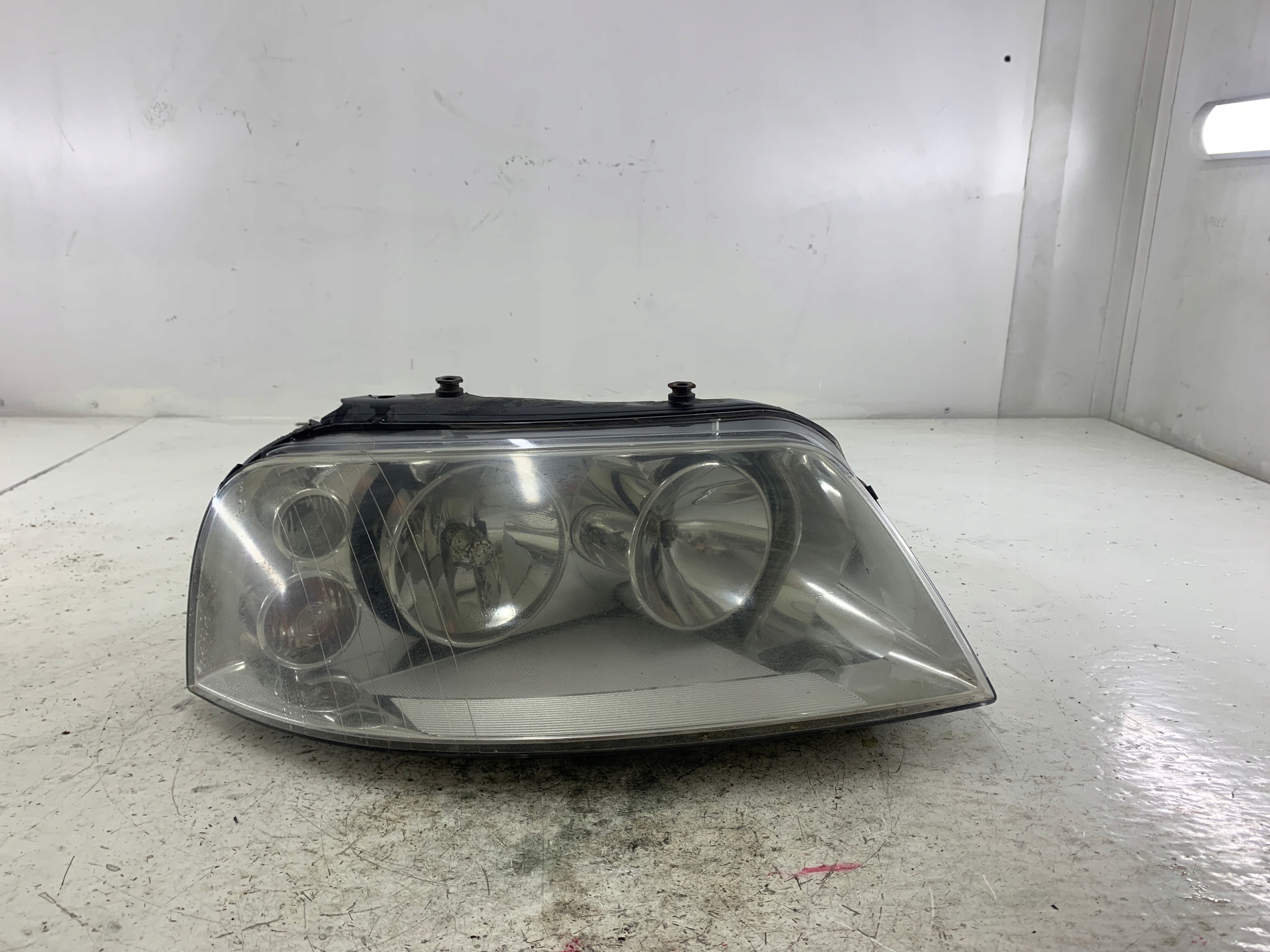 VW SHARAN and LIFT light right front 7M3941016AB