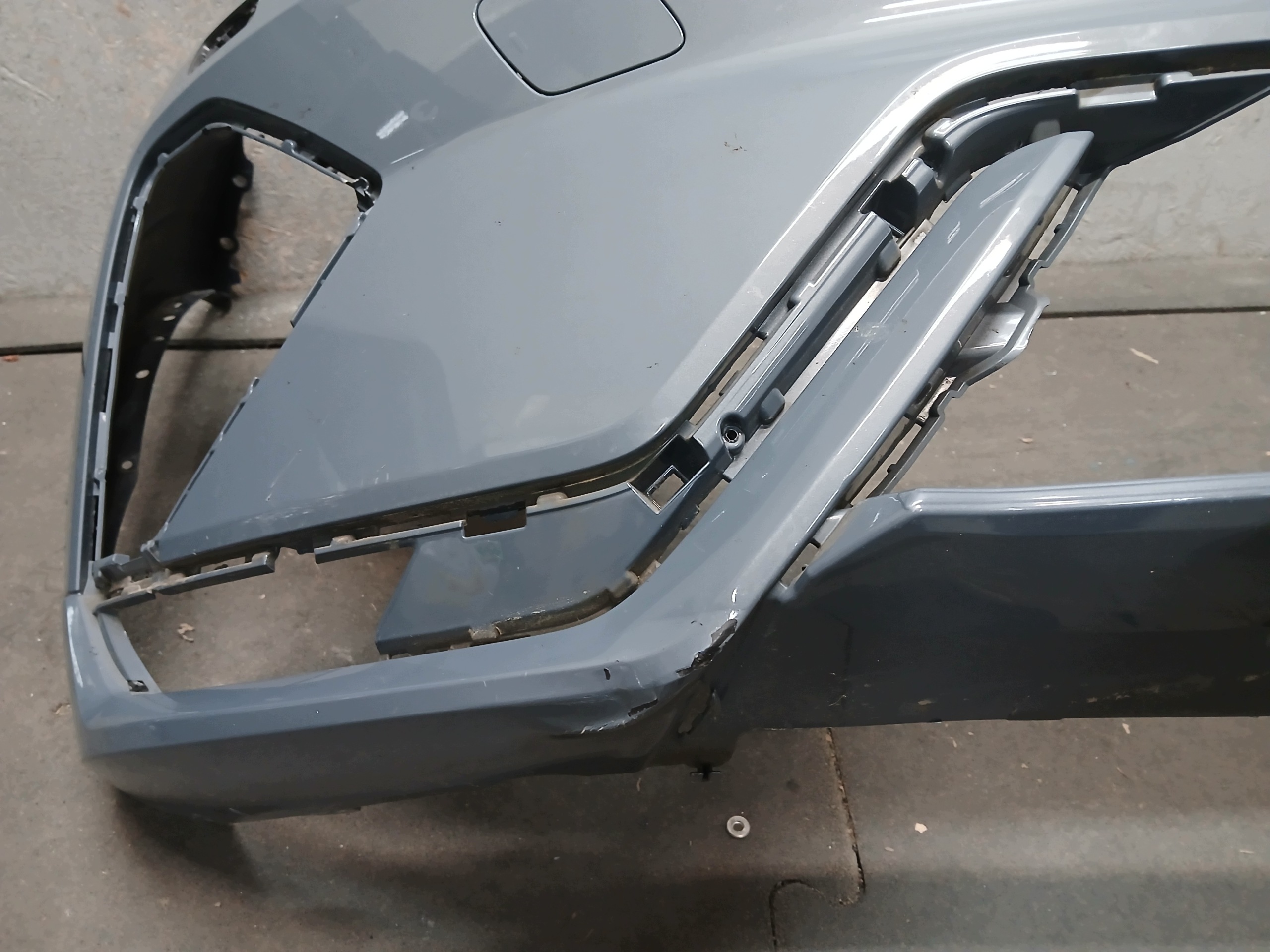 bumper front VOLVO XC60 XC-60 XC 60 II 2 LIFT R-design