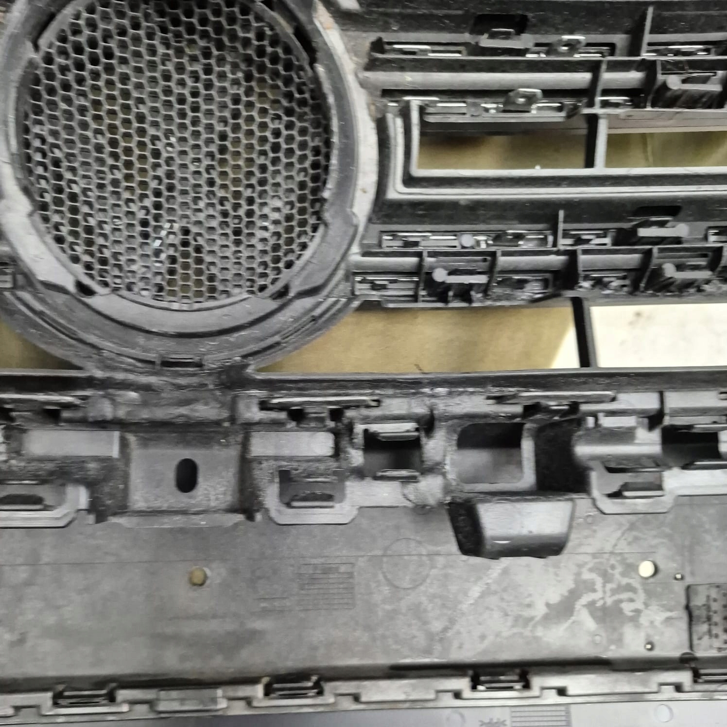 VW TIGUAN and 1 LIFT 11-16 bumper front front washer PDC