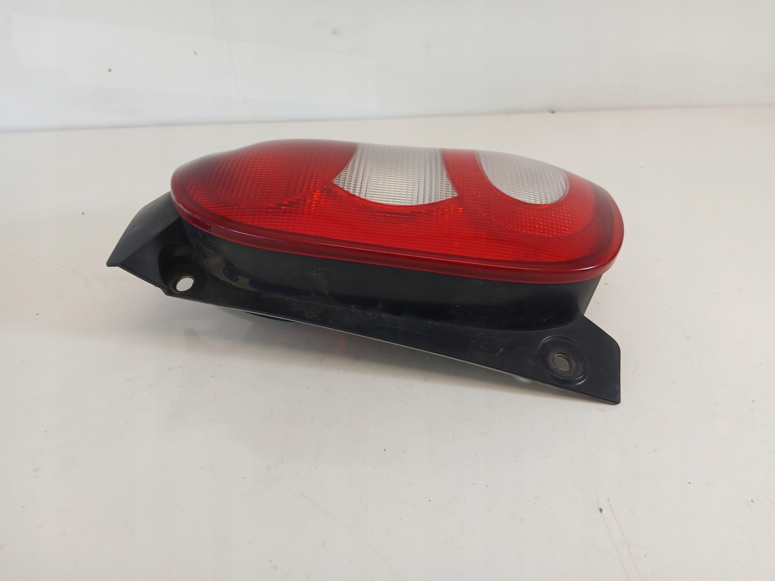 SMART FORTWO light right rear part