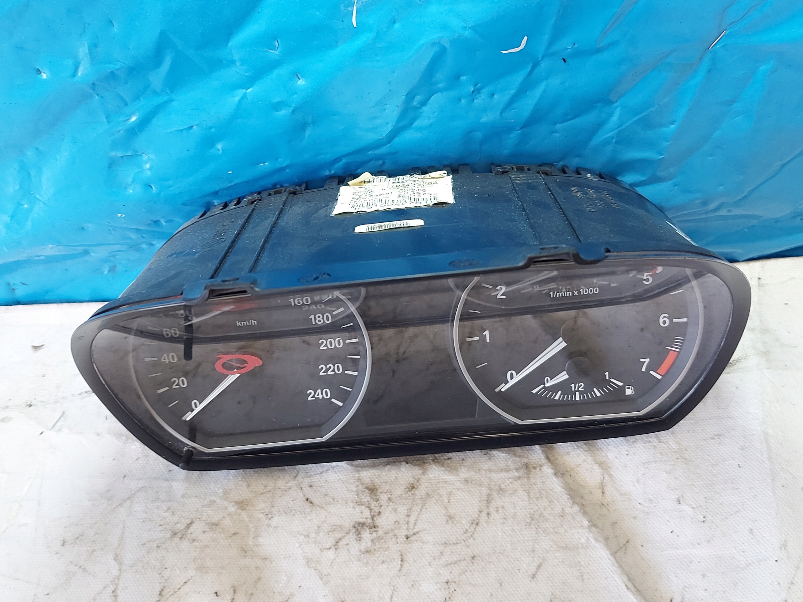 dials clock BMW 1 118i E87 102493262