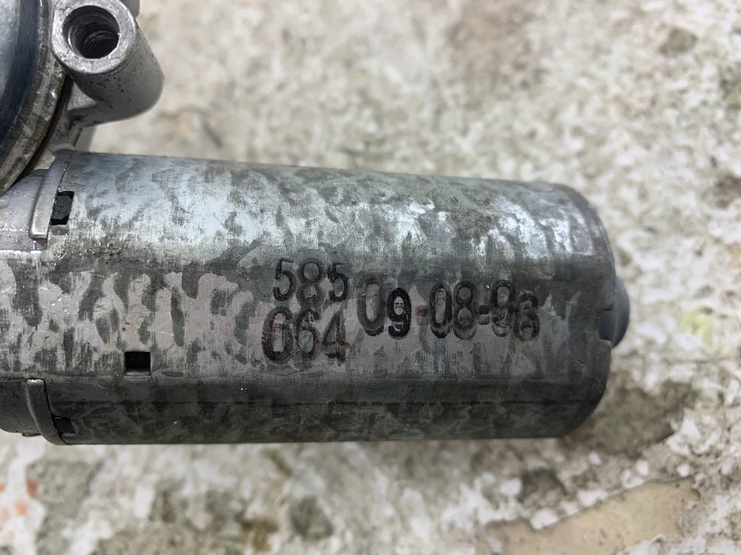 BMW E36 Wischergsetänge heck