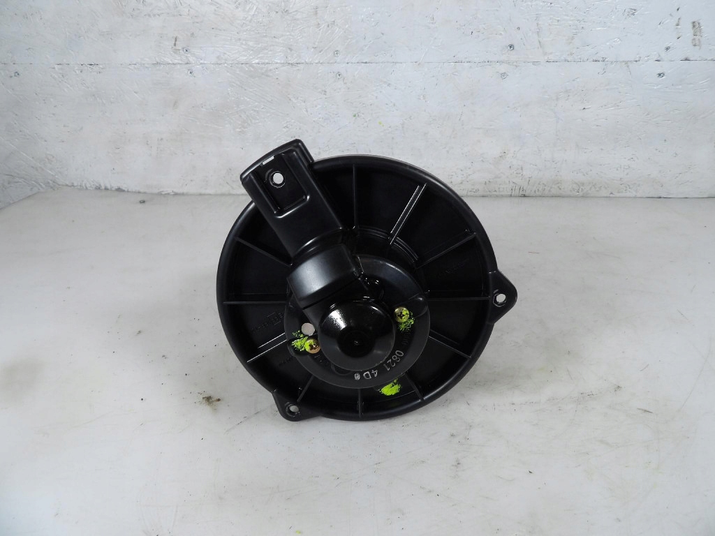 TOYOTA YARIS e riscaldamento Dell’aria 194000-08214D6