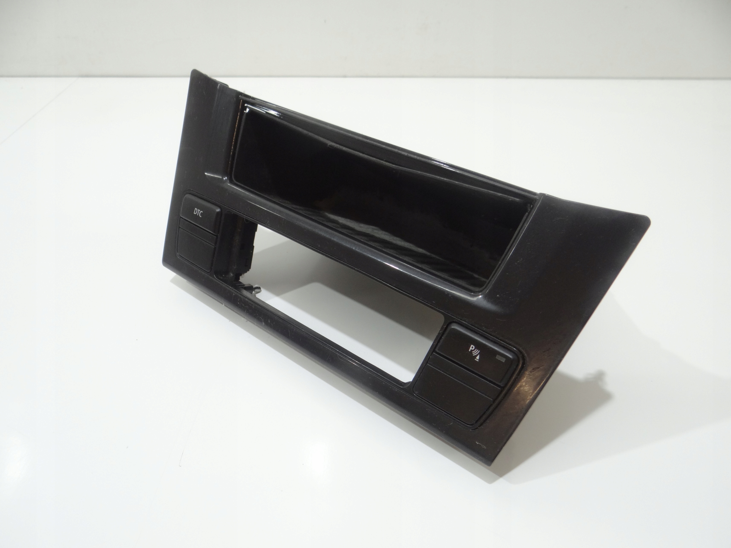 frame passenger compartment of the dashboard consoles BMW E60 E61 9139391 (16588894)