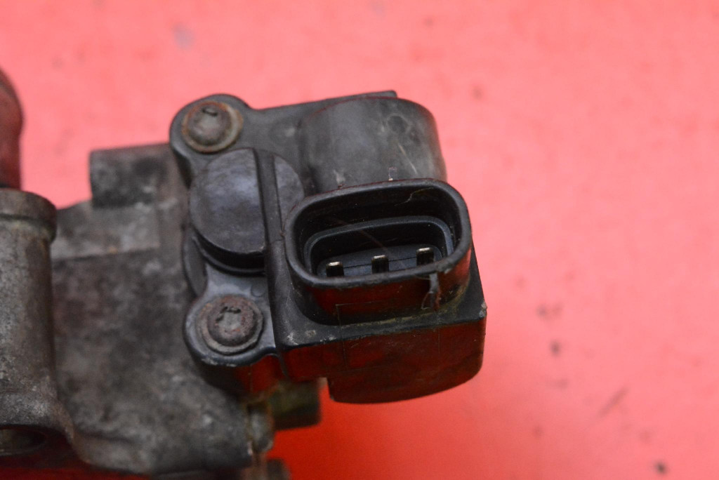 Valvola a farfalla 22210-0D090 TOYOTA COROLLA E12 1.4 VTTI 97 KM 00-08