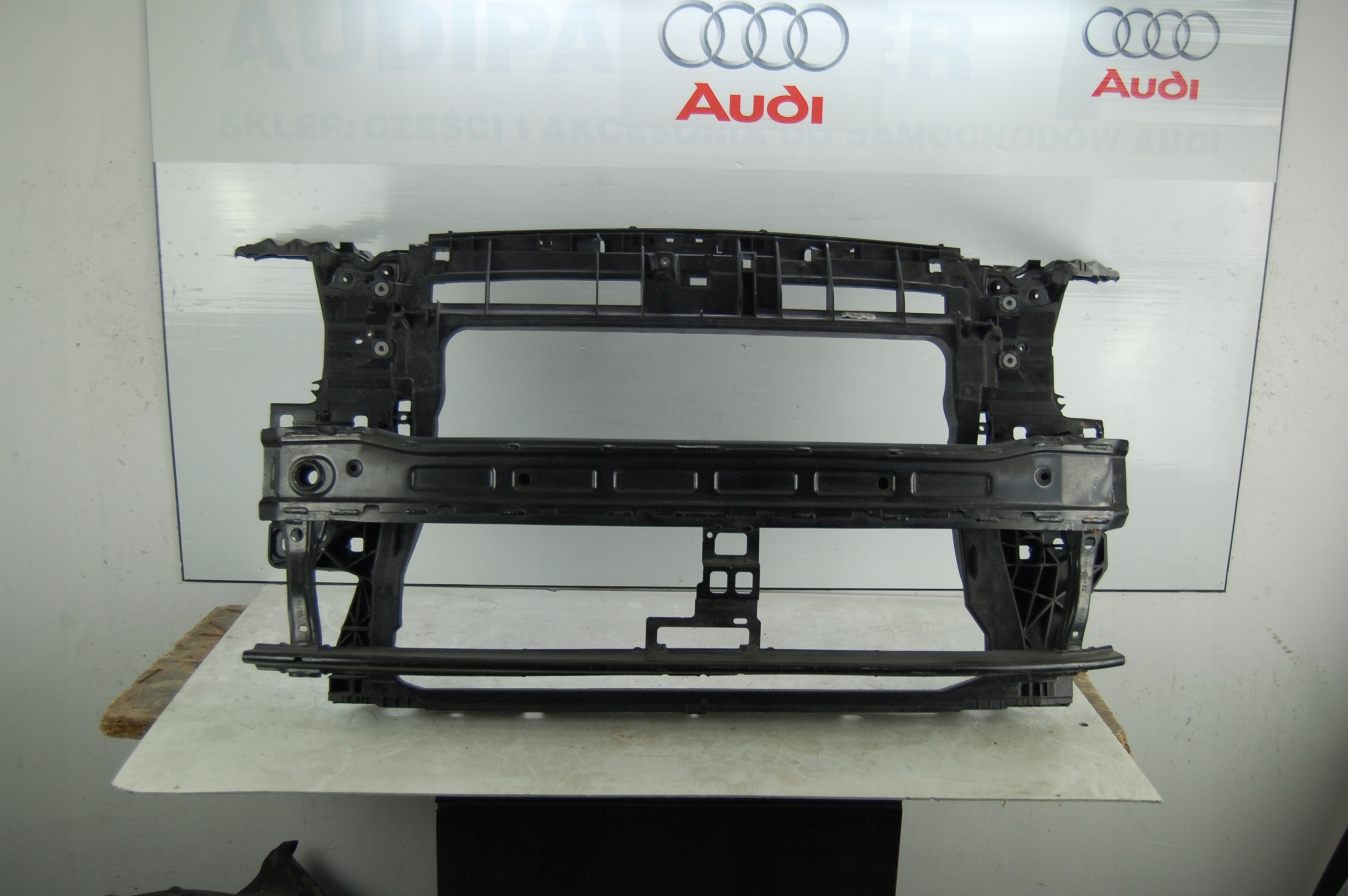 PAS WZMOCNIENIE AUDI Q2 81A OE