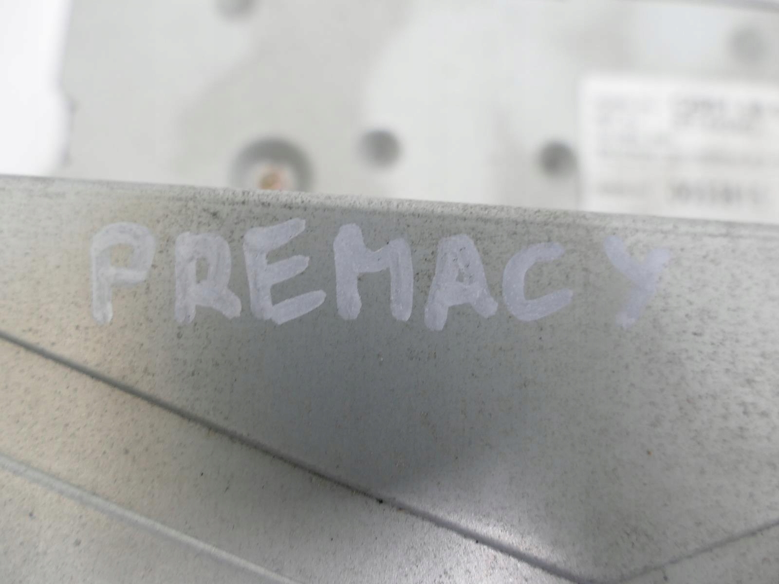 MAZDA PREMACY LIFT RADIO CD FM ODTWARZACZ