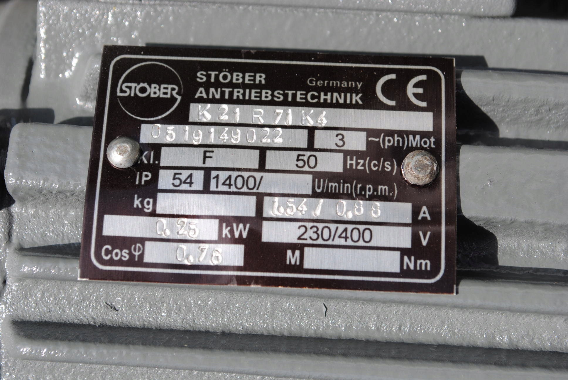Motoreduktor kołnierzowy 0.25kw. 19,7obr./min. STQBER Model kołnierzowy