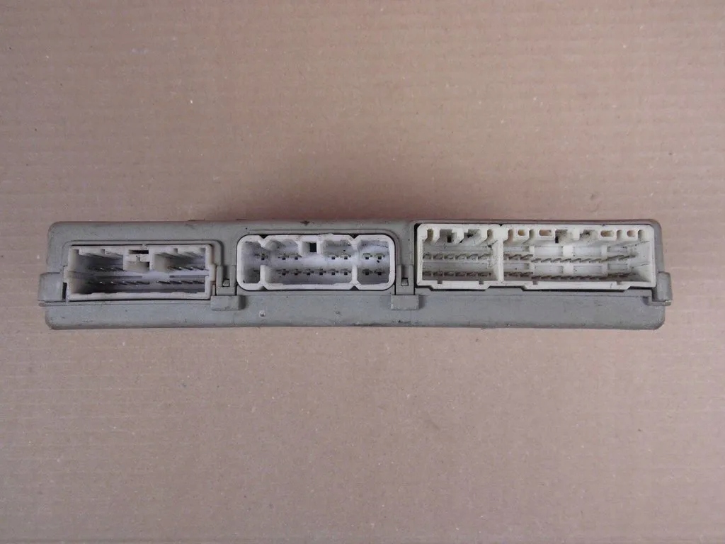 Volvo S40 V40 2003 modul 30896698