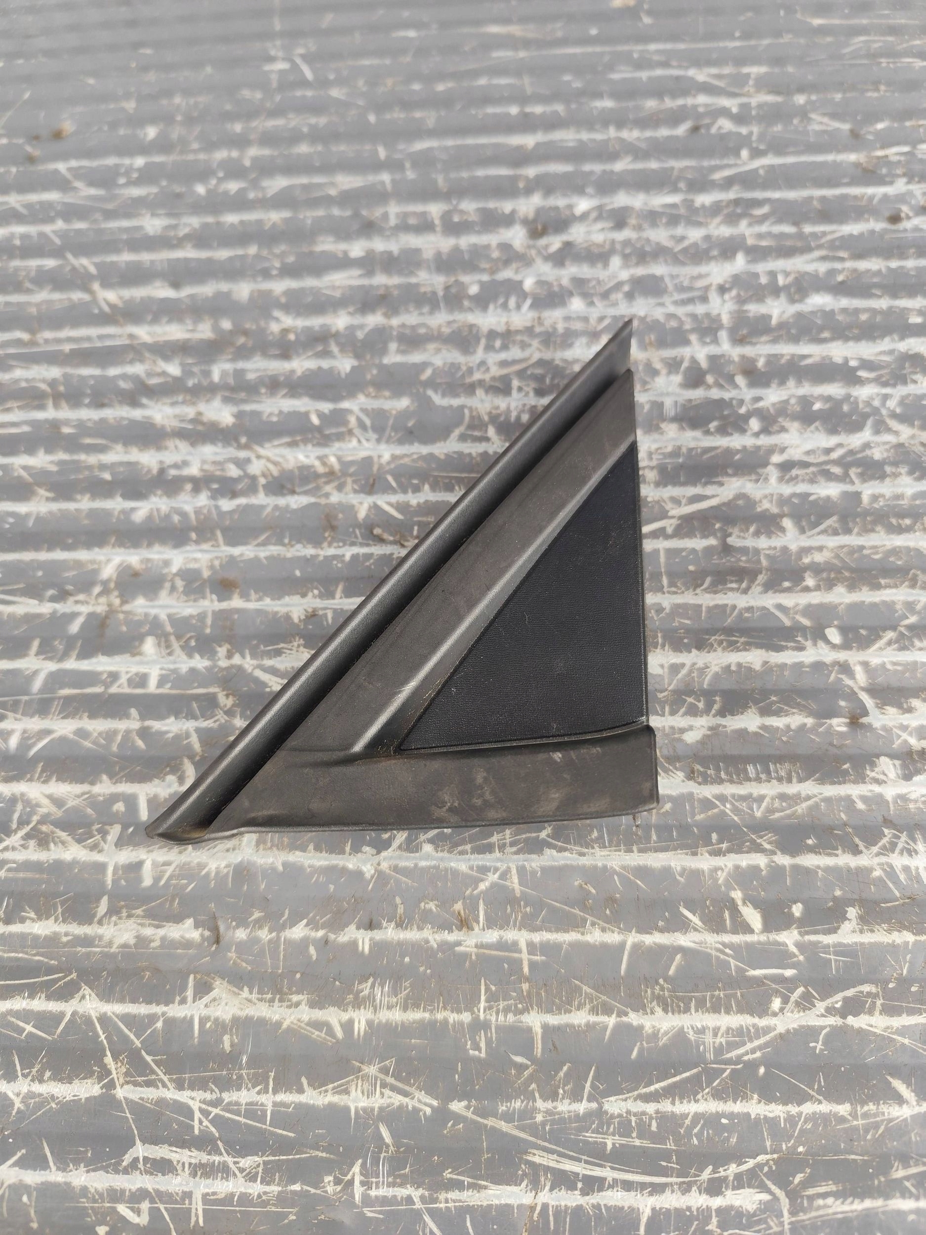 RENAULT CLIO V TROJKAT parafango sinistra 638758507R