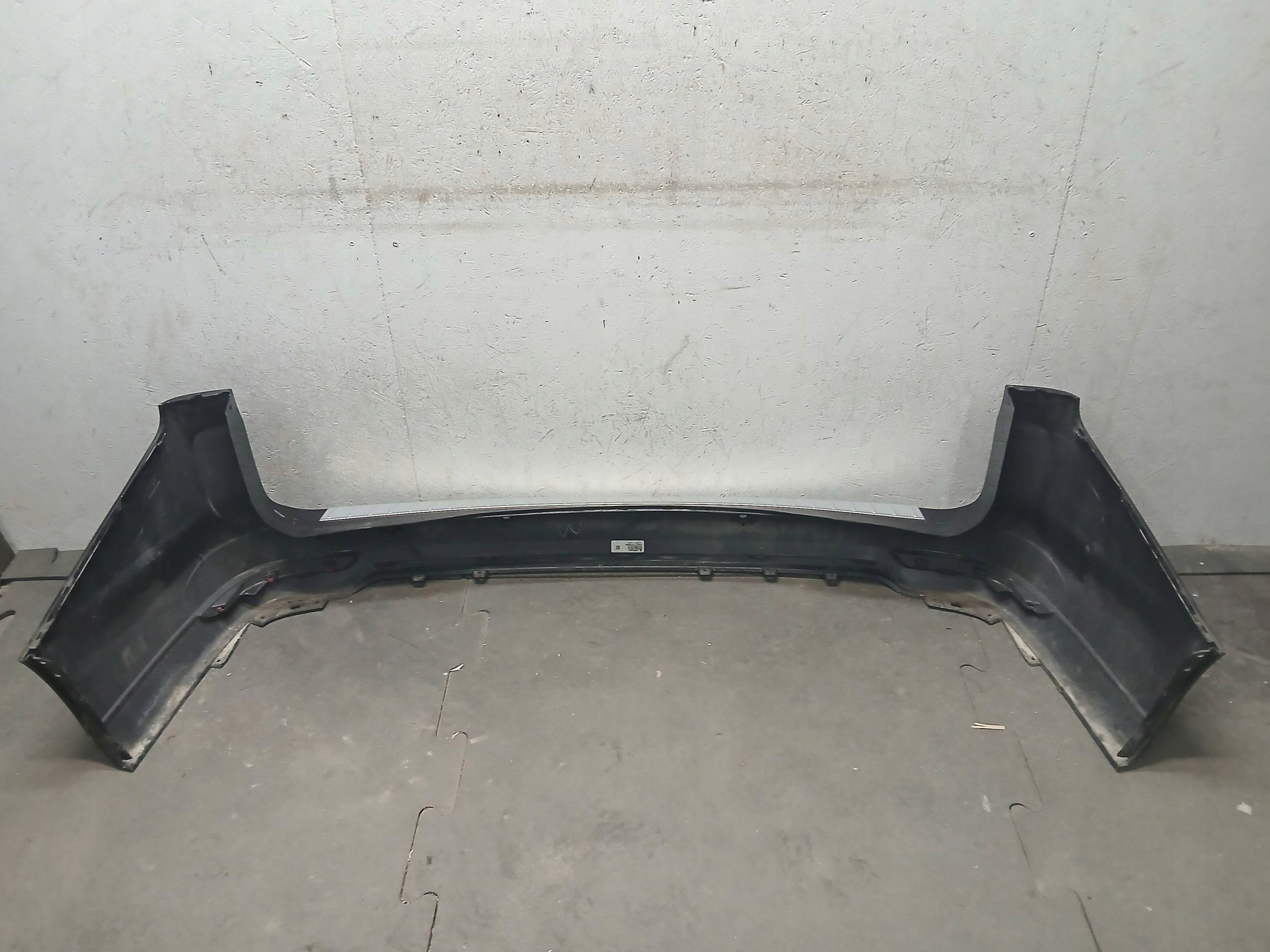 Stoßstange heck VW CADDY 2K7 LONG 20