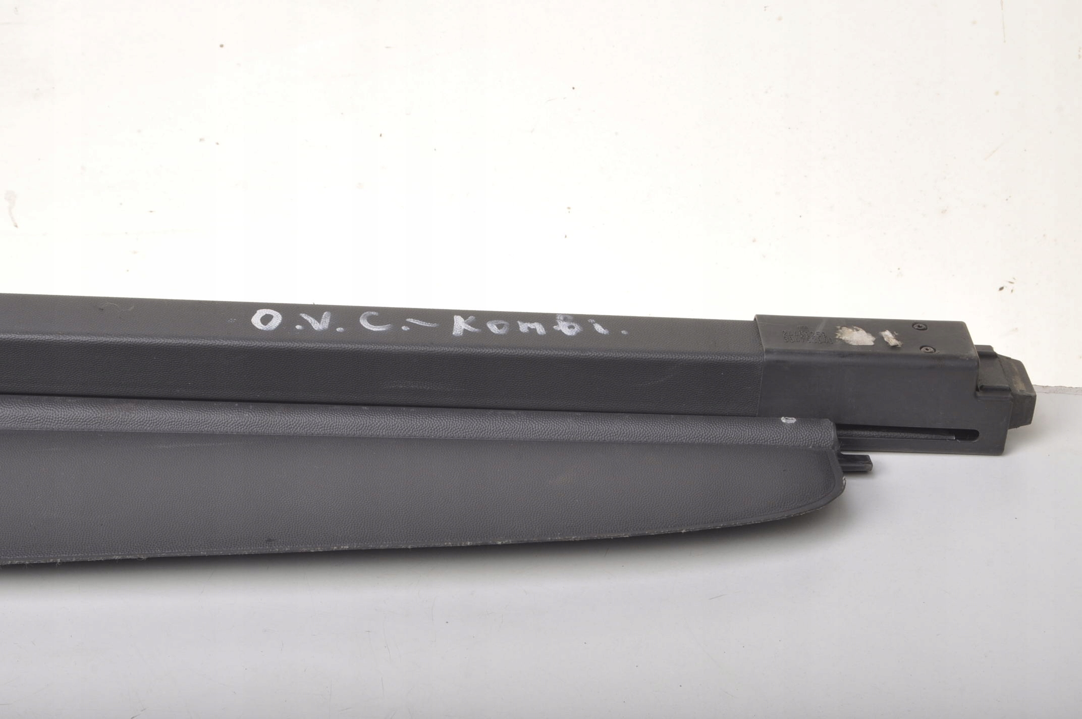 OPEL VECTRA C III ROLETA TYŁ TYLNA 24469259 Producent części Opel OE